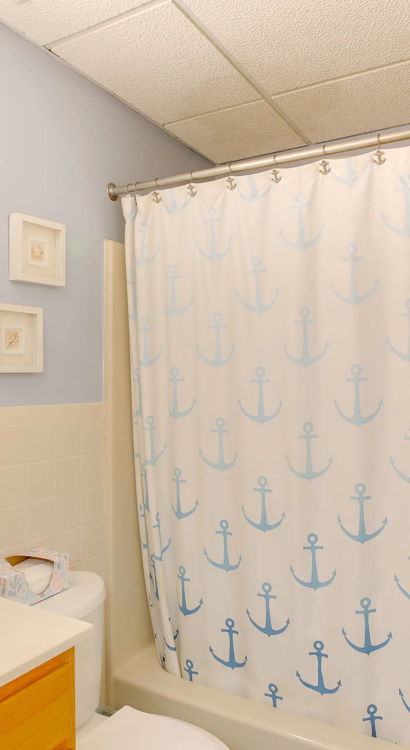Quaint Wildwood Condo ~ Walk to Beach!