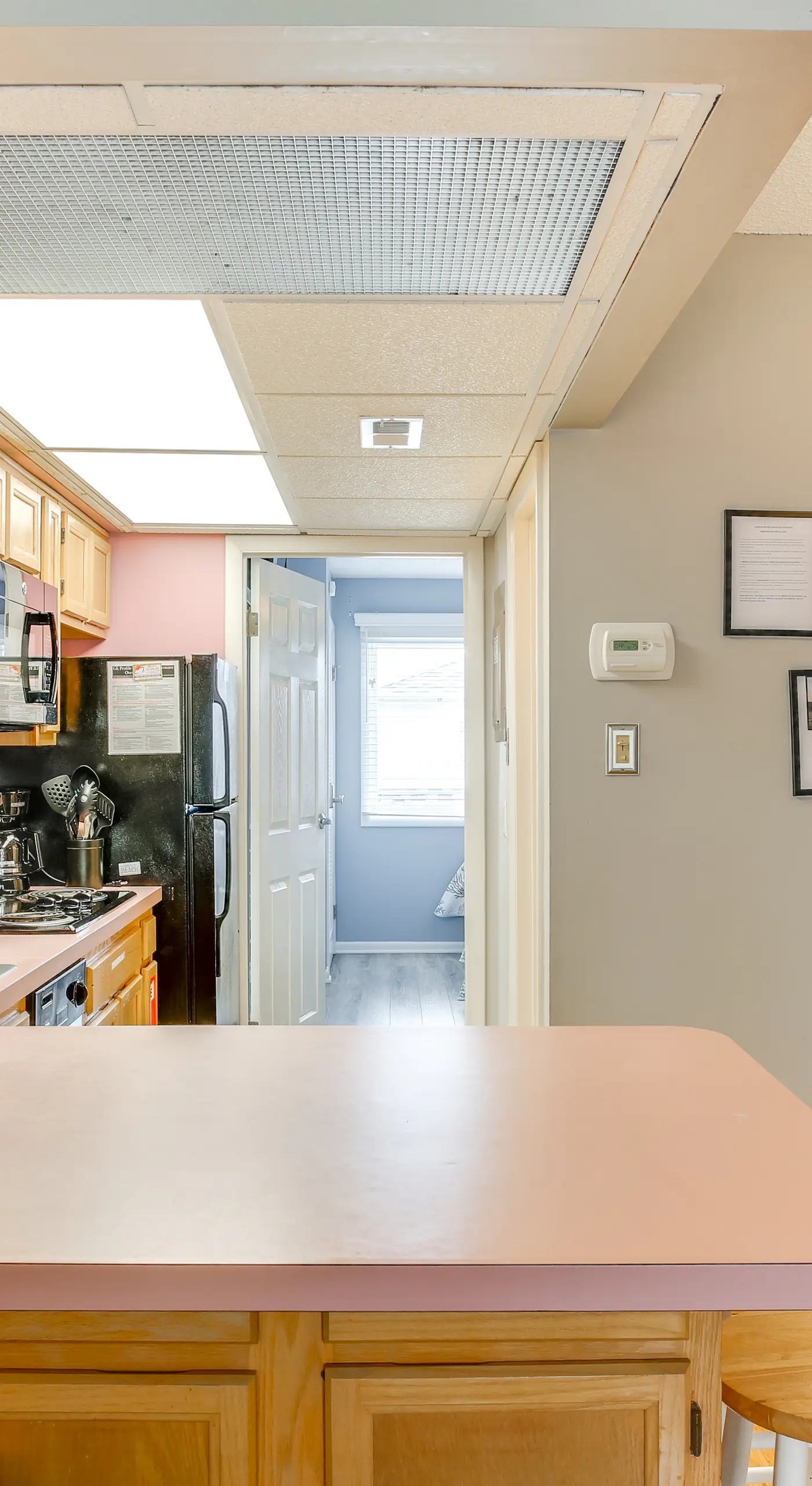 Quaint Wildwood Condo ~ Walk to Beach!