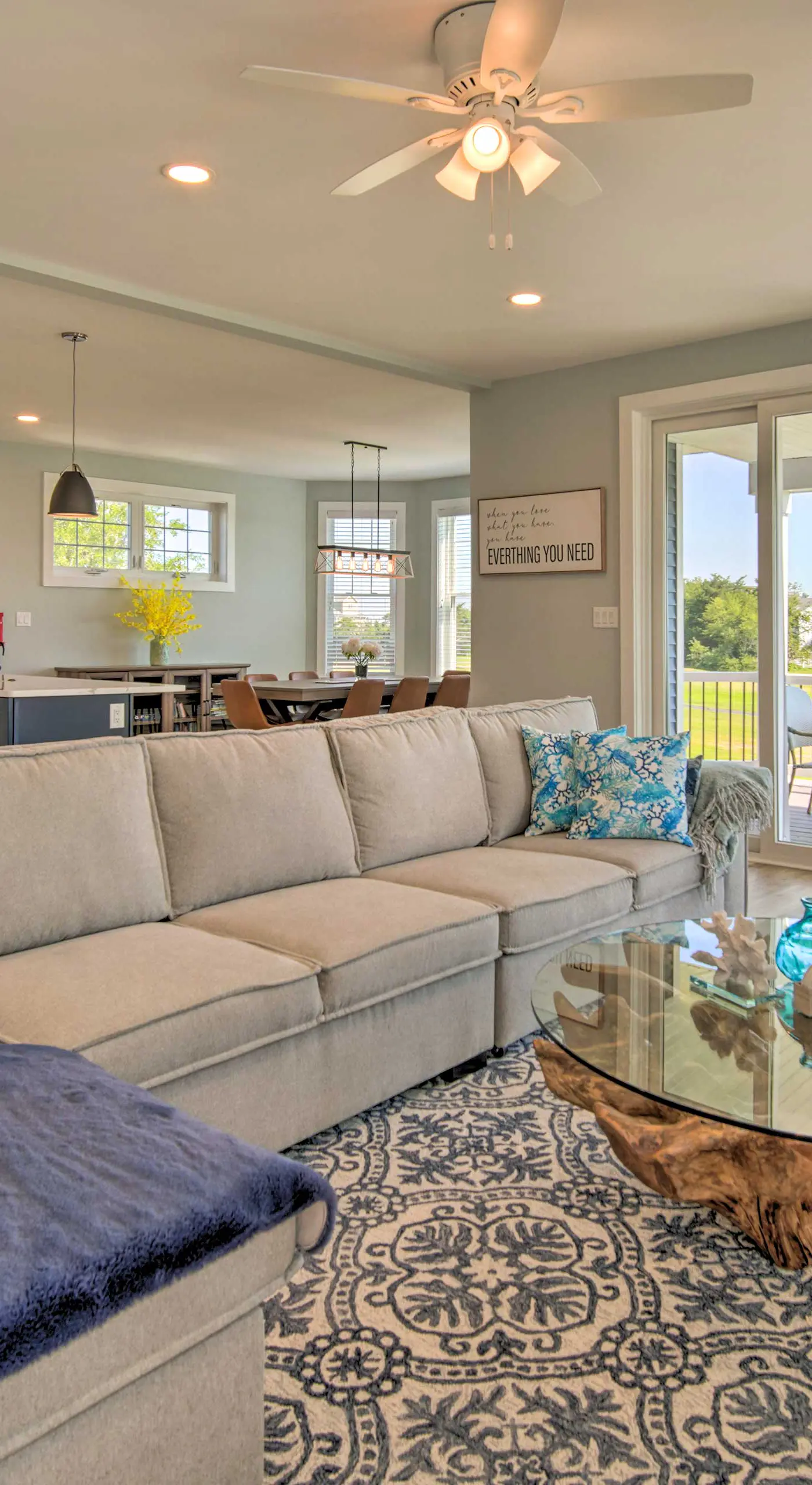 Gorgeous Newly Built Home: Golf Course View!