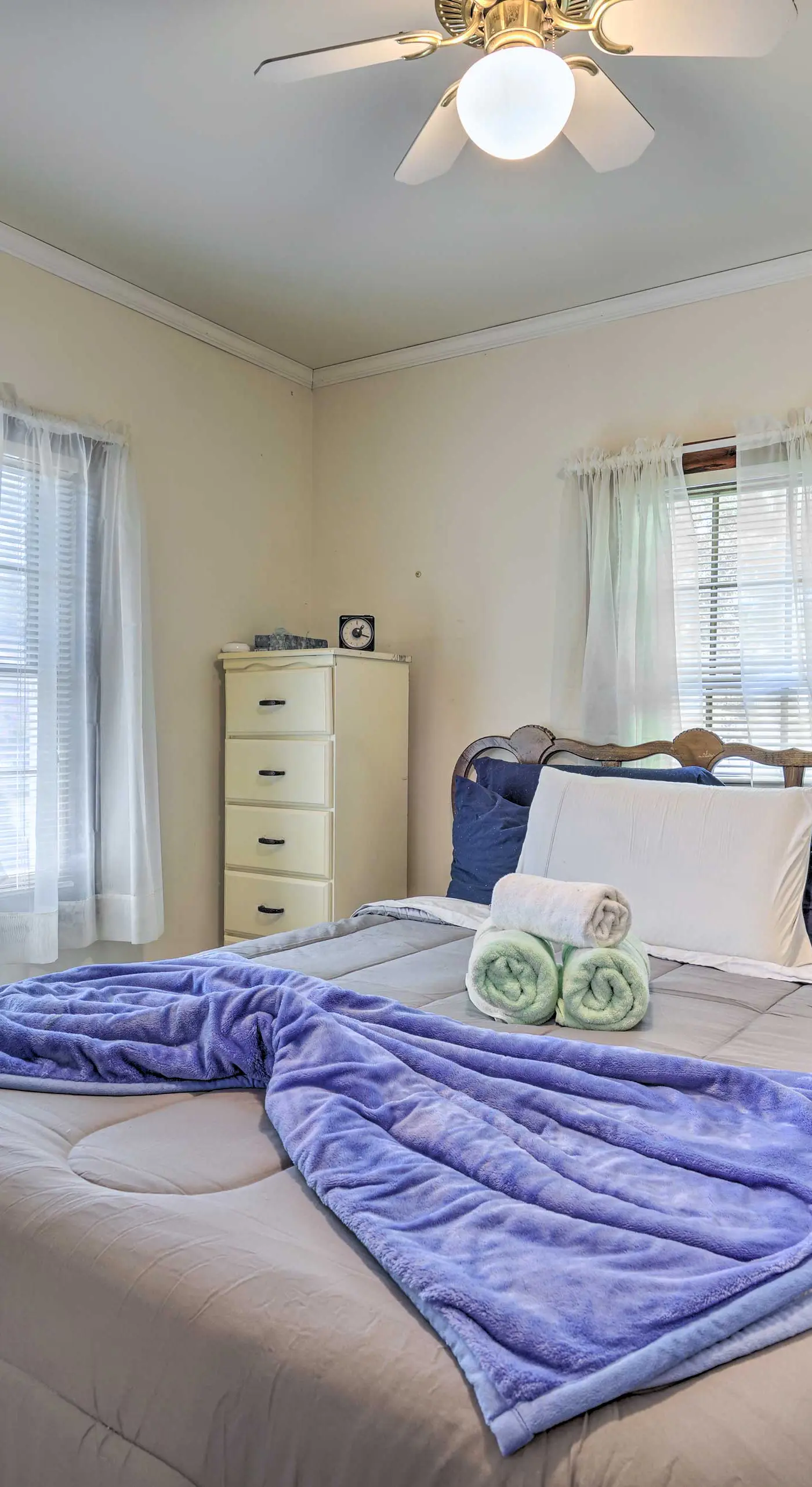 Dog-Friendly Waretown Home w/ Furnished Deck!