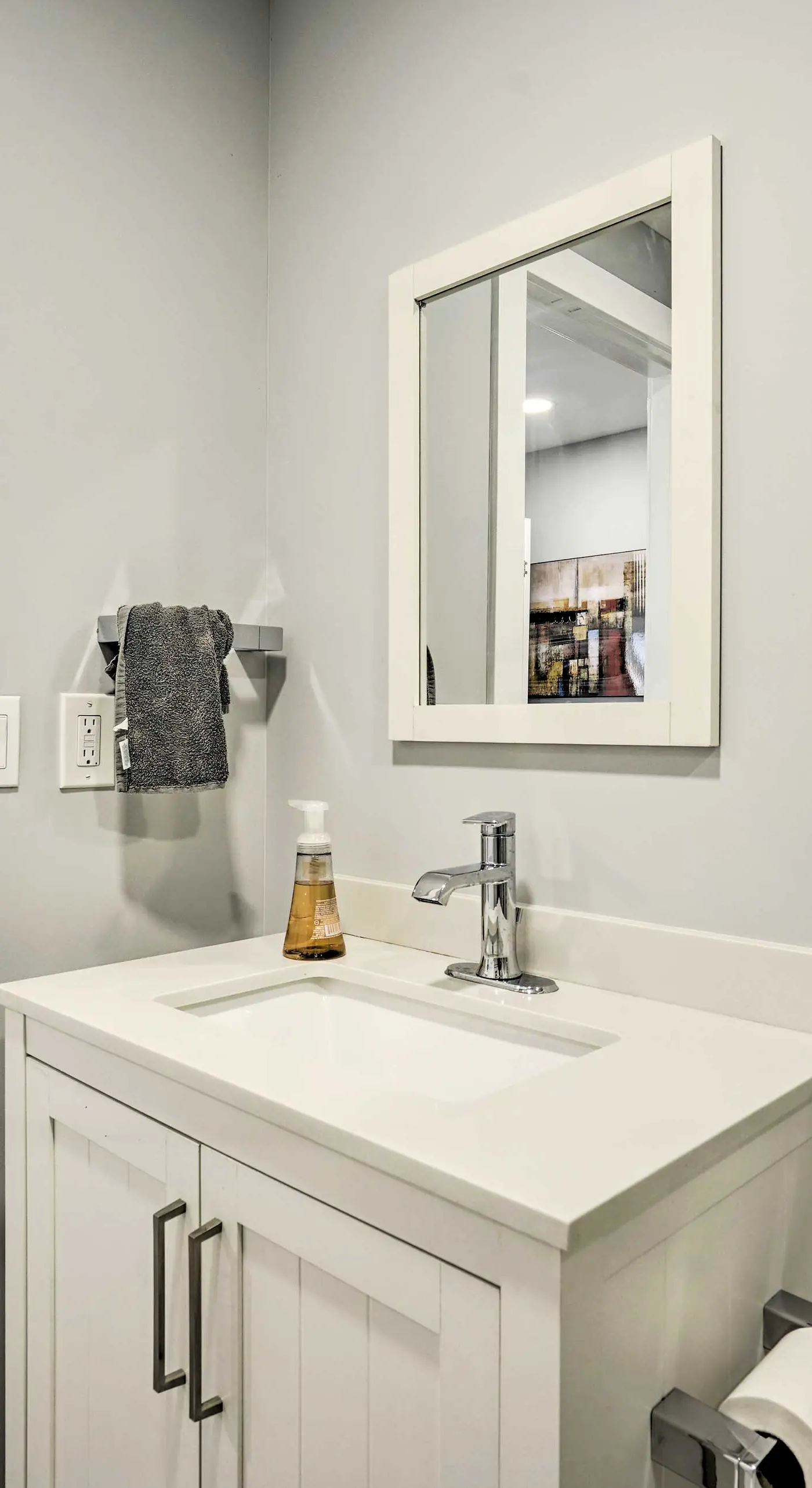 Long Branch Getaway: Grill, 1 Block to Beach!
