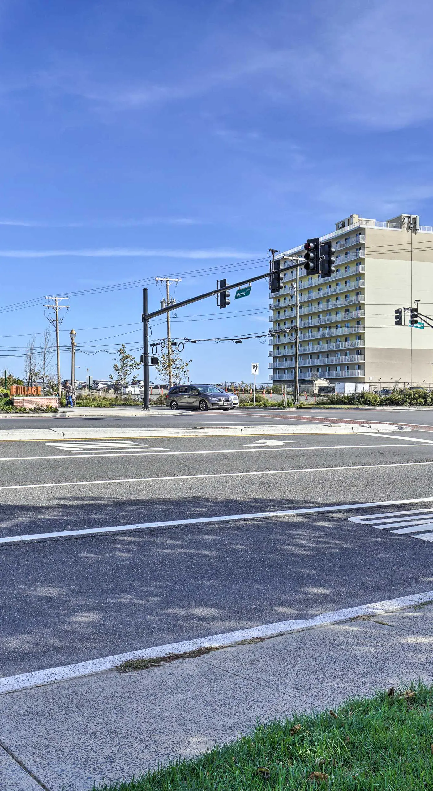 Long Branch Getaway: Grill, 1 Block to Beach!