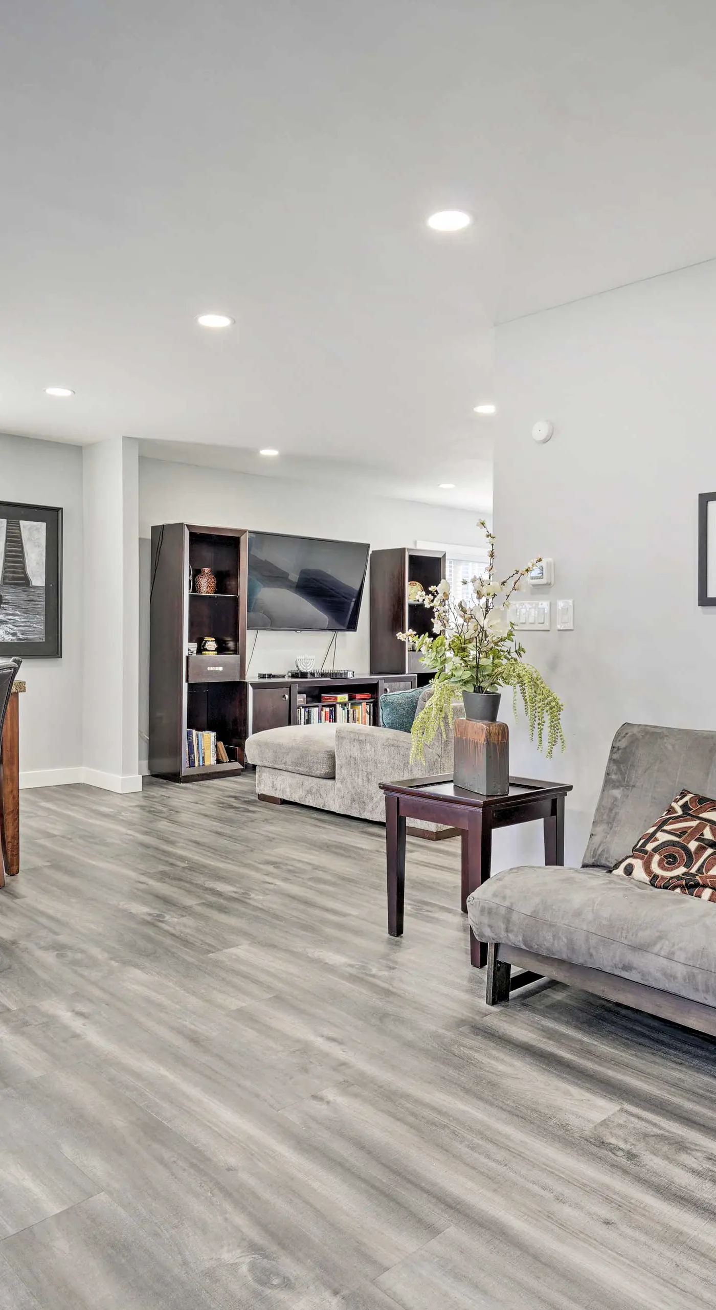Long Branch Getaway: Grill, 1 Block to Beach!
