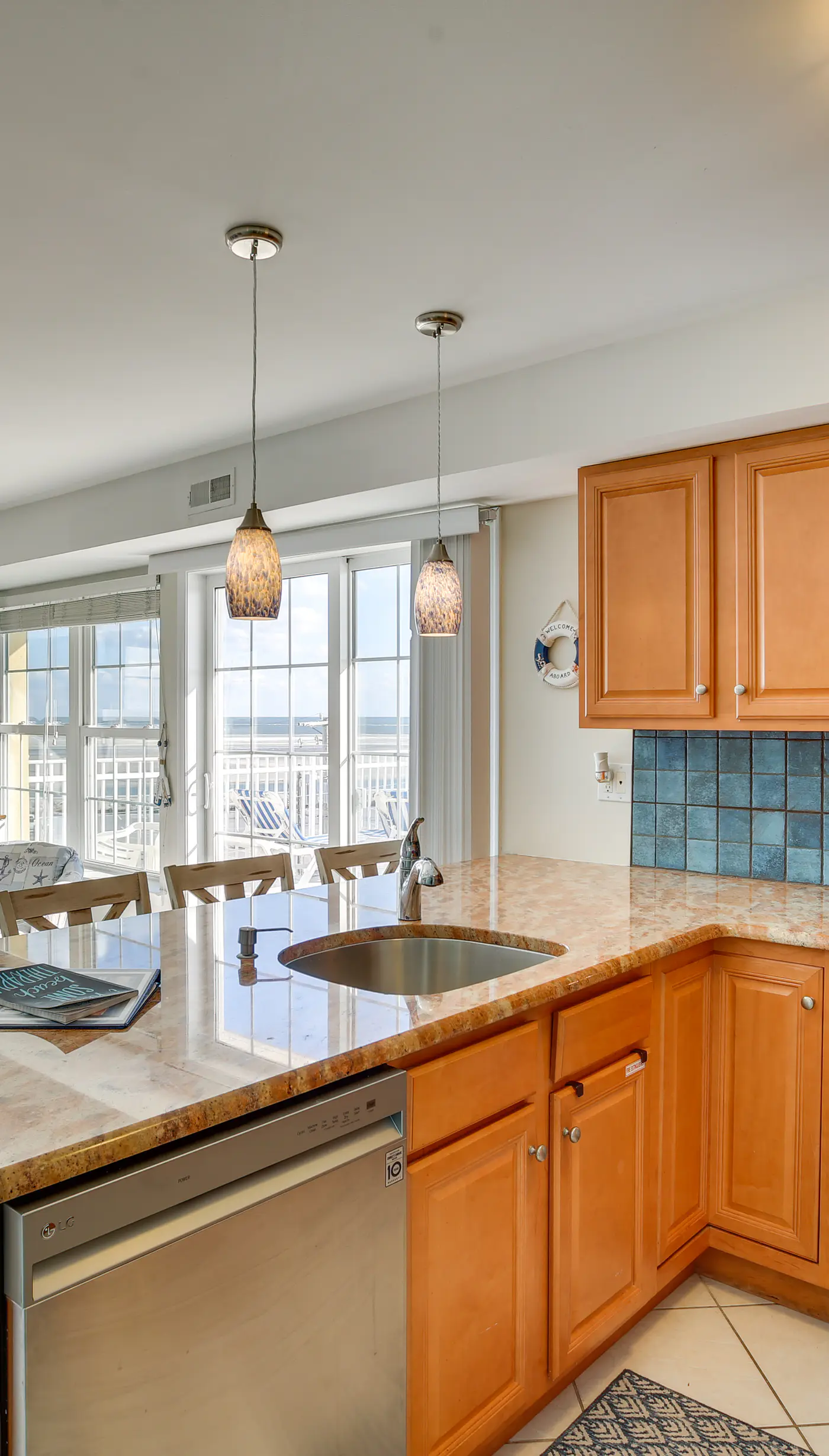 North Wildwood Condo - Beach Across Street!