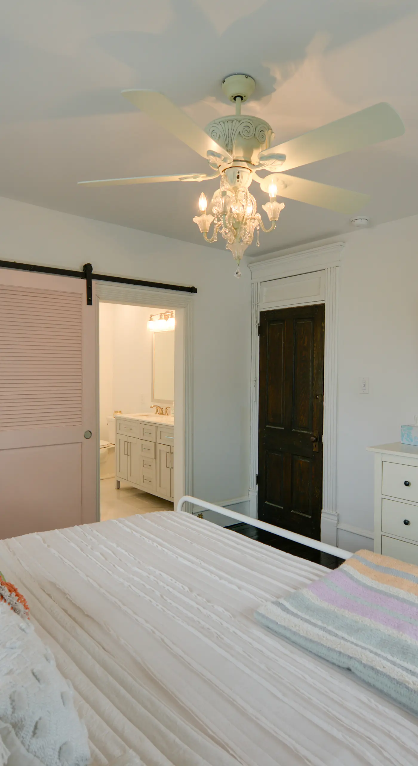 North Wildwood Home w/ Porch ~ 3 Blocks to Beach!