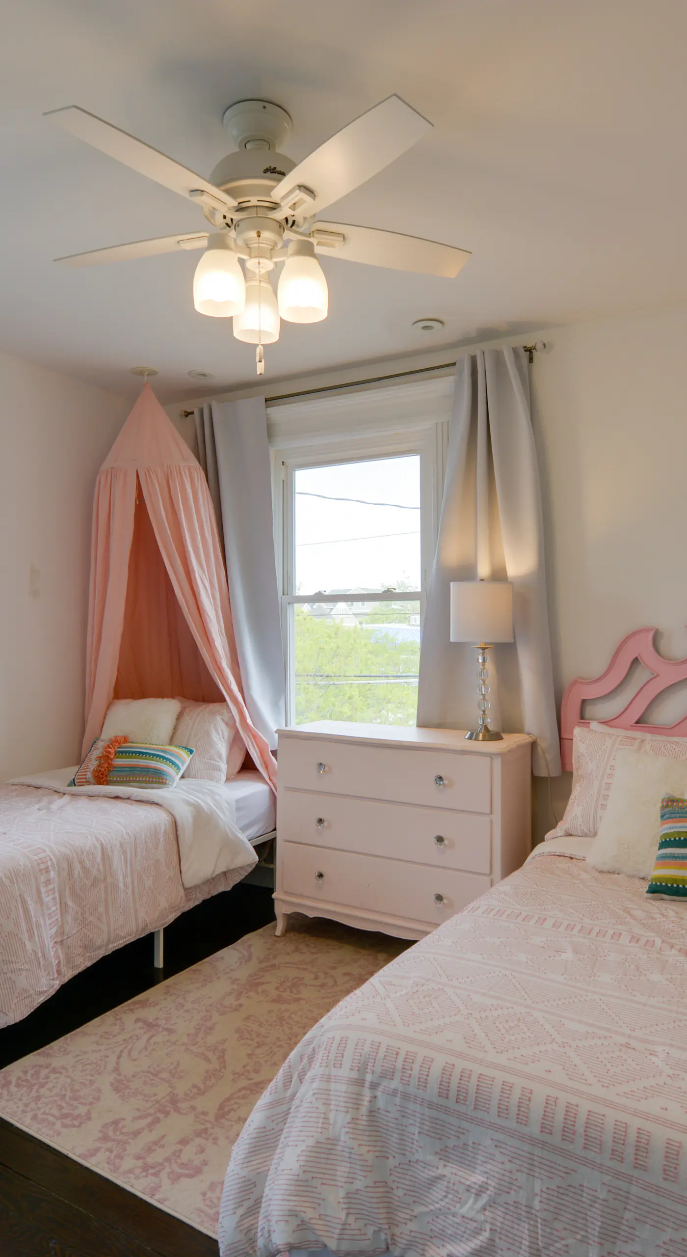 North Wildwood Home w/ Porch ~ 3 Blocks to Beach!