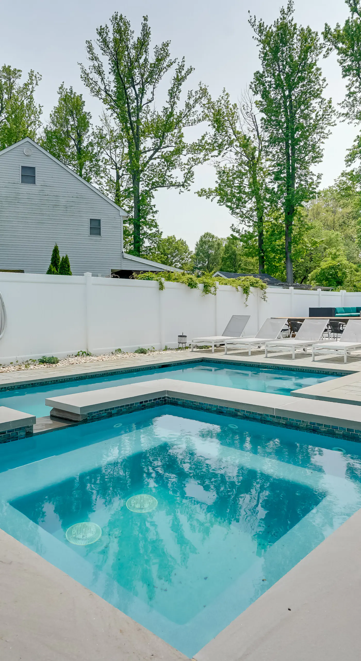 Gorgeous Keansburg Home w/ Pool: Walk to Beach!
