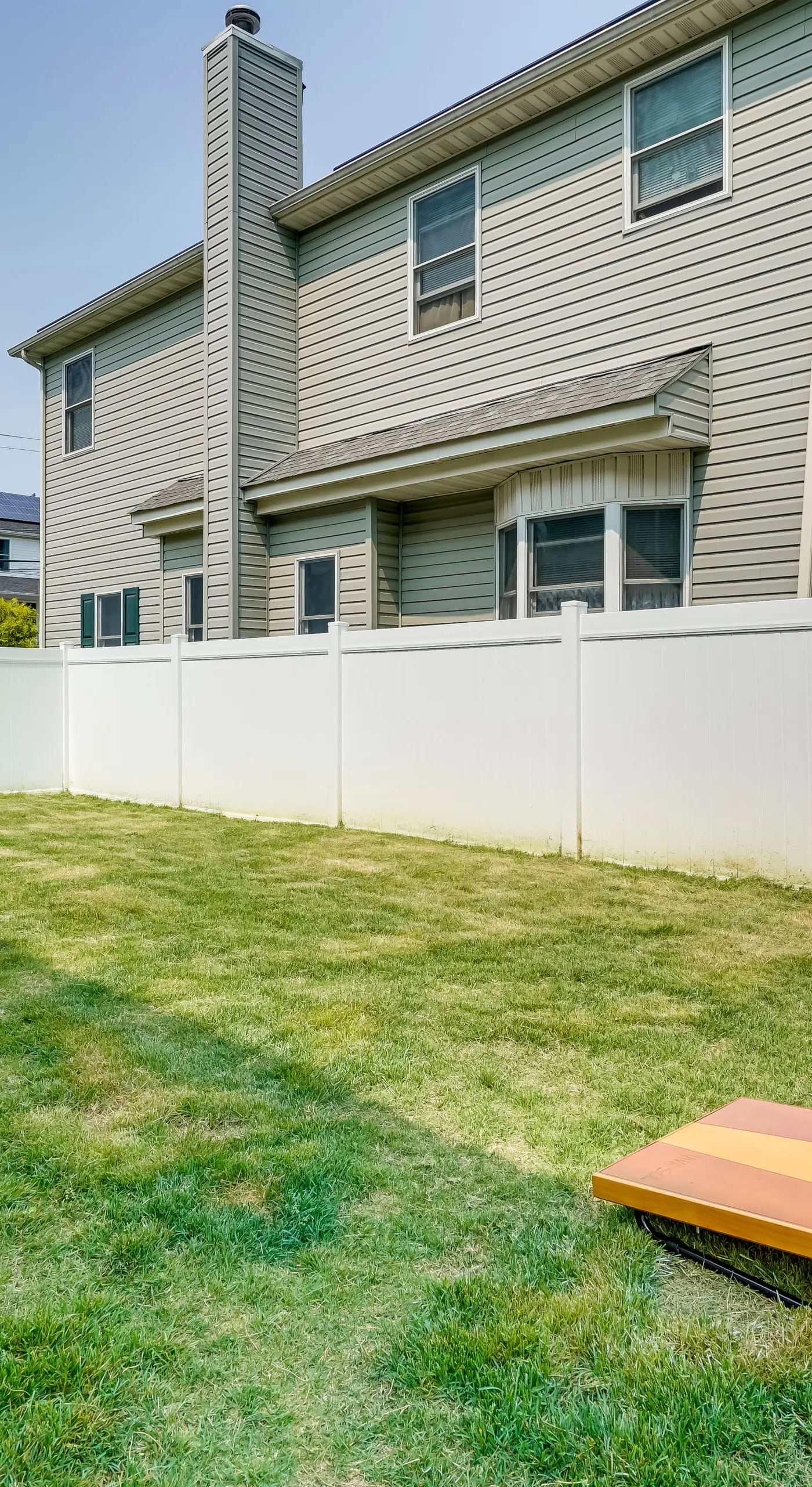 Gorgeous Keansburg Home w/ Pool: Walk to Beach!