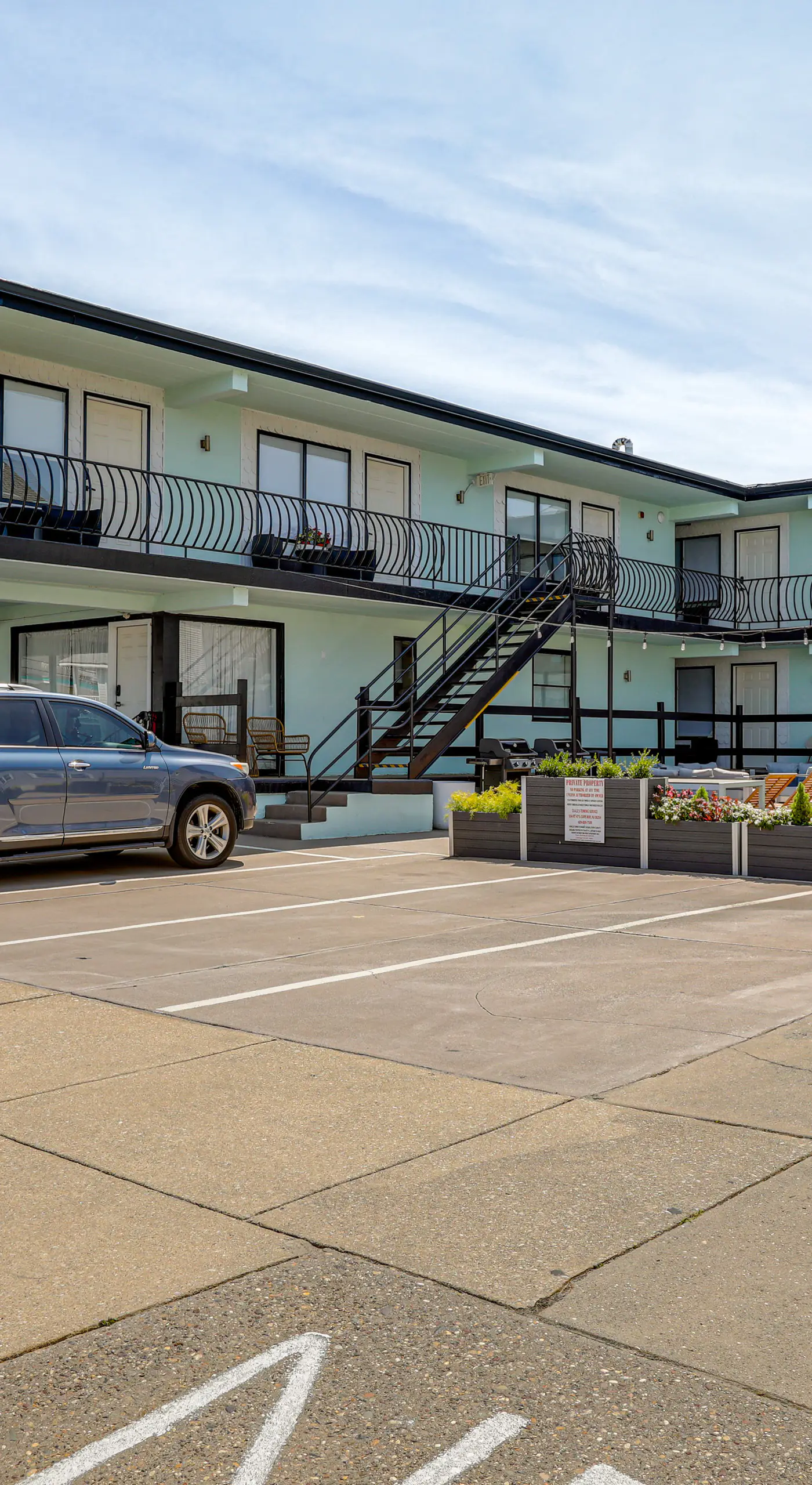 Wildwood Condo: Community Pool, Walk to Beach!