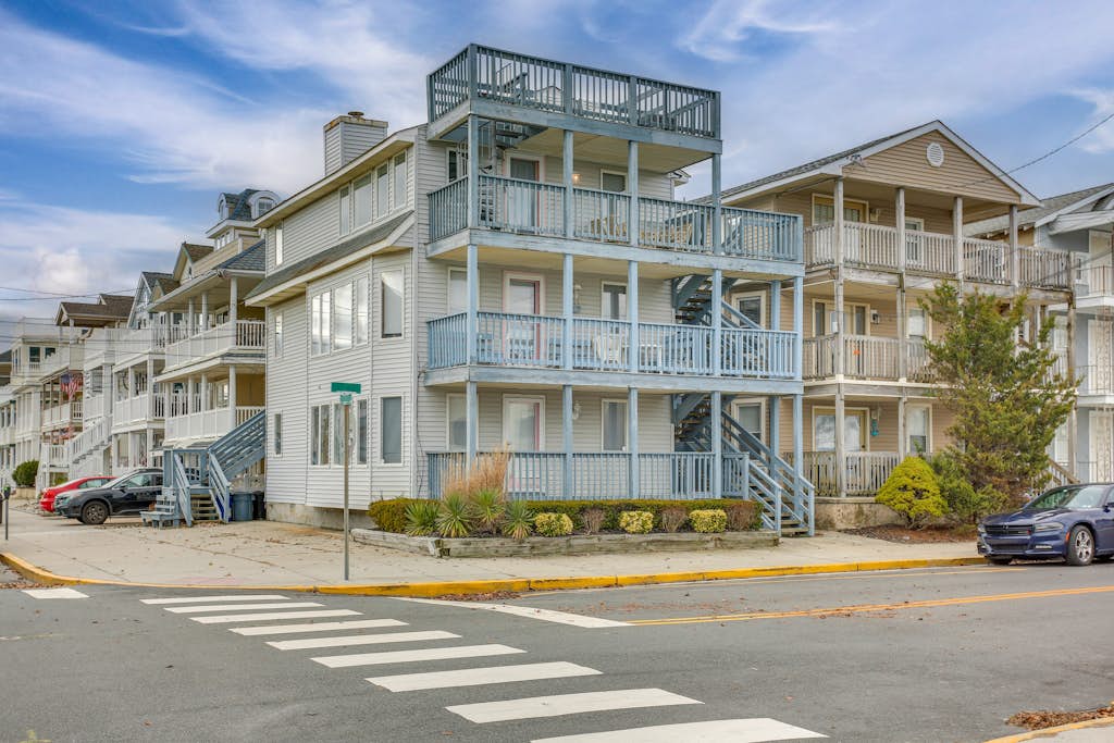 Renovated Ocean City Retreat - Walk to Beach! | 2 Bed Ocean City