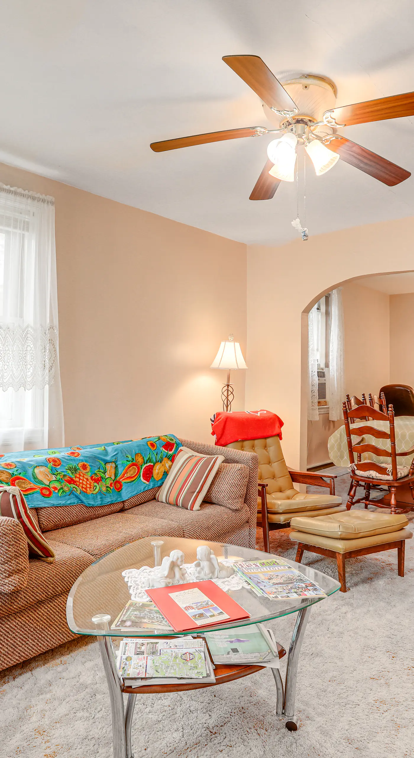 Ideally Located Villas Home: 2 Mi to Beaches!