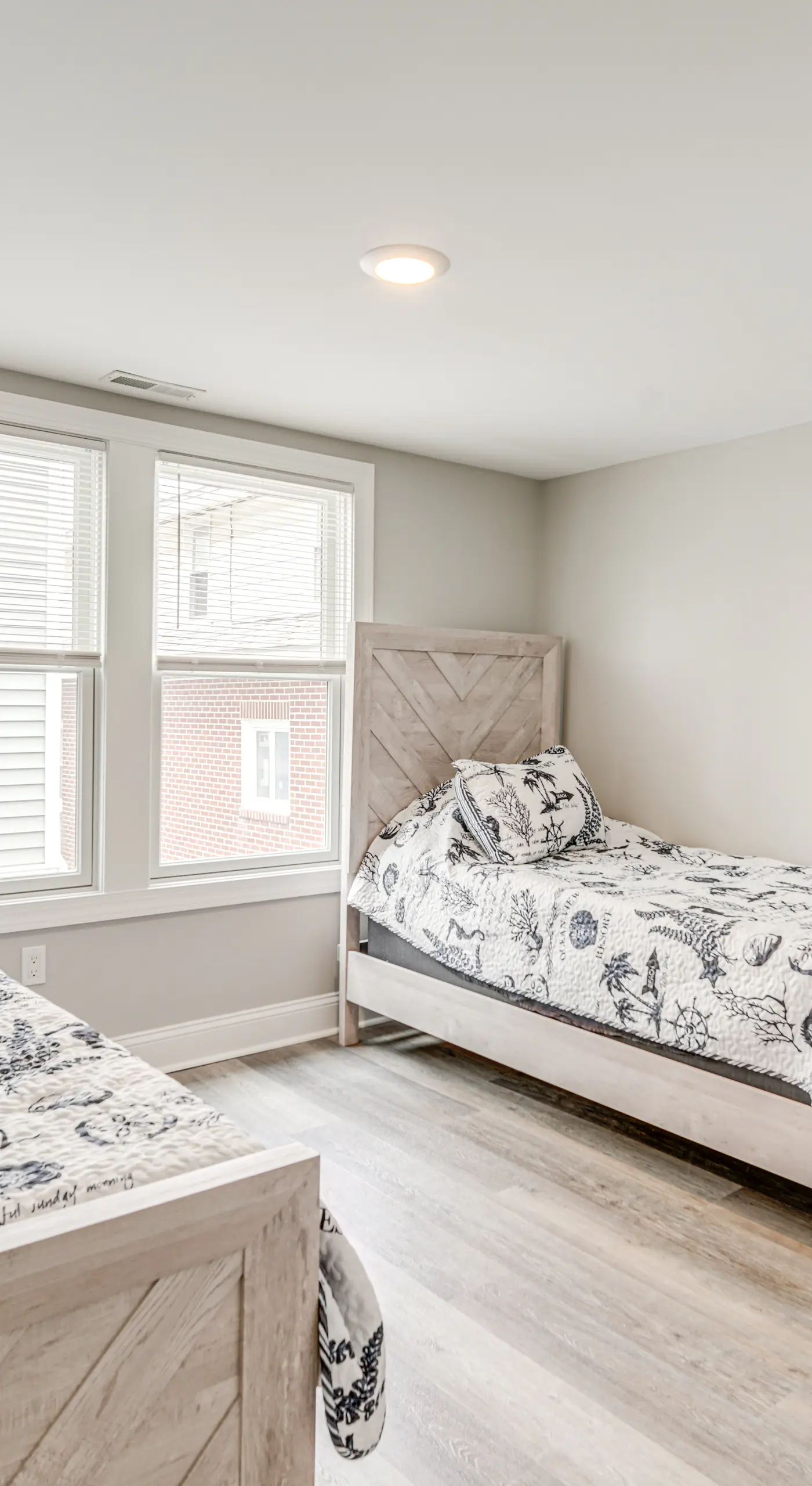 Newly Built North Wildwood Cottage, Walk to Beach!