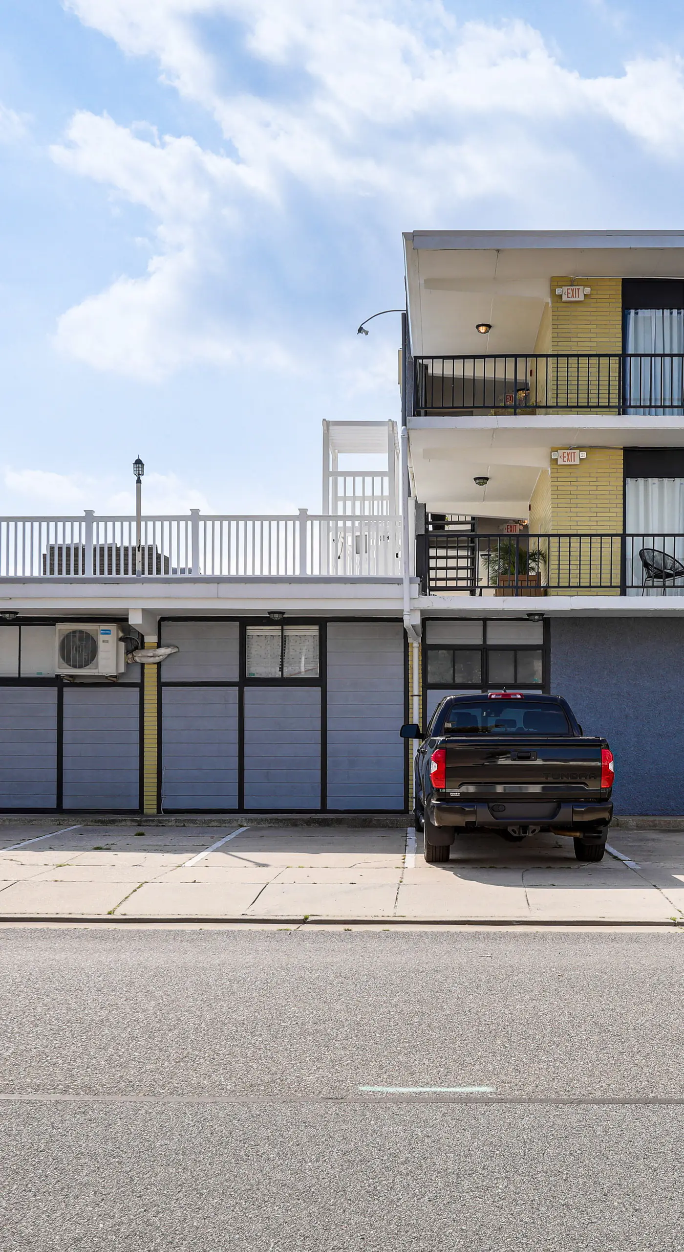 2 Blocks to Beach: Modern Condo in North Wildwood!