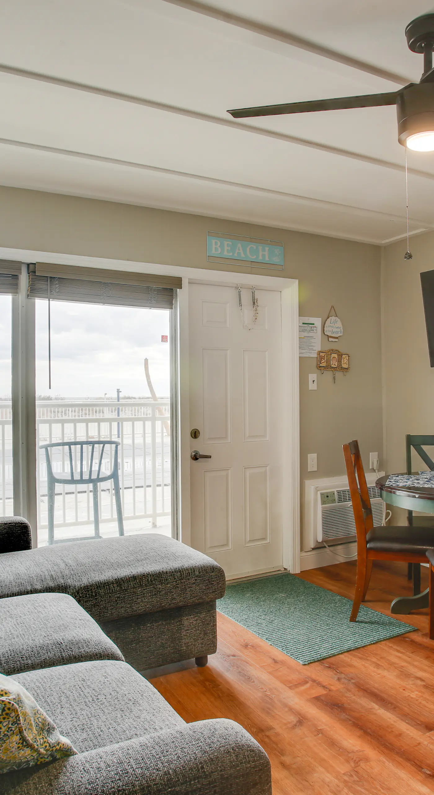 Beachfront Condo in Wildwood Crest w/ Pool Access!