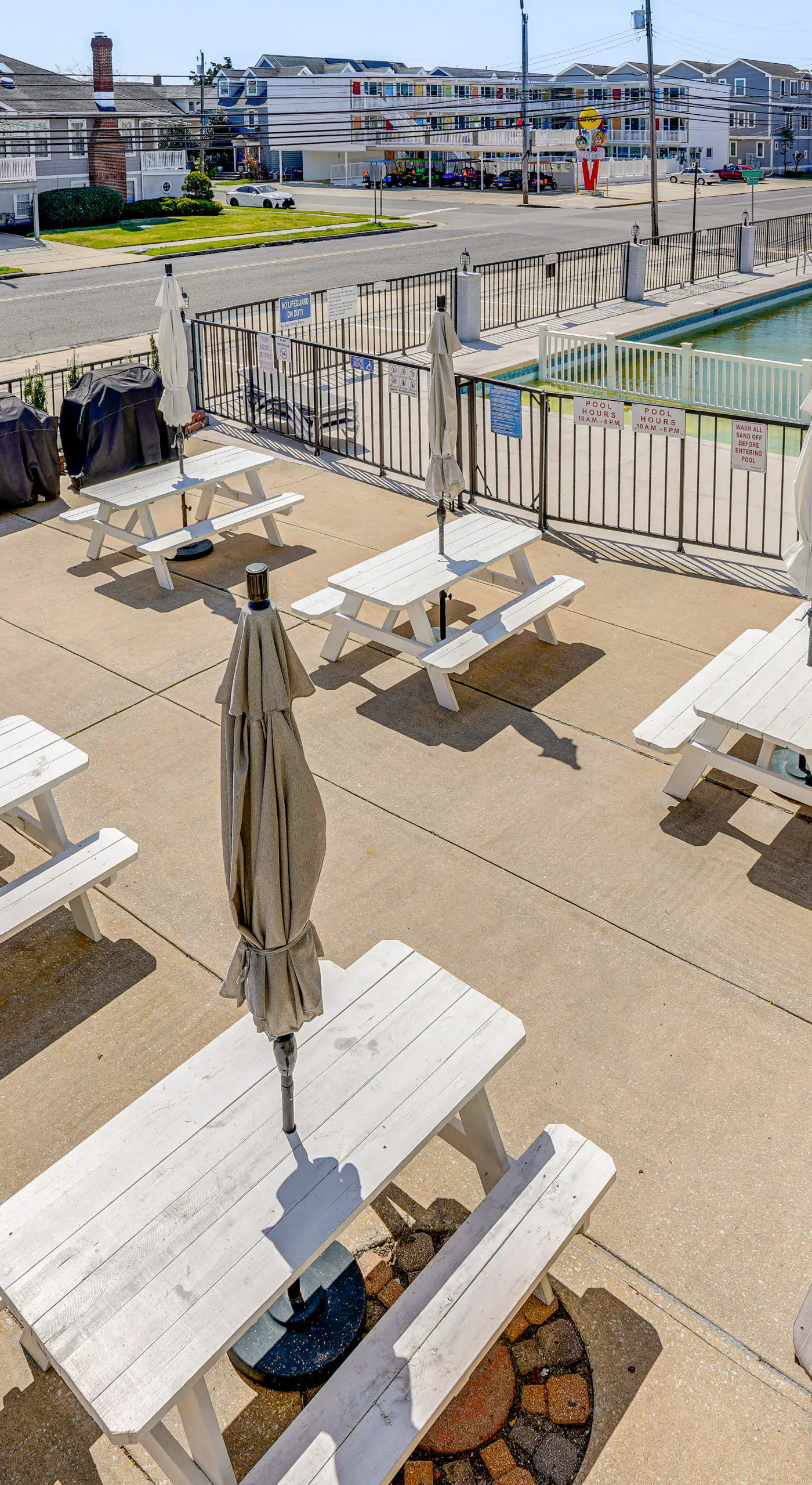 Walk to Beach: North Wildwood Condo w/ Pool Access