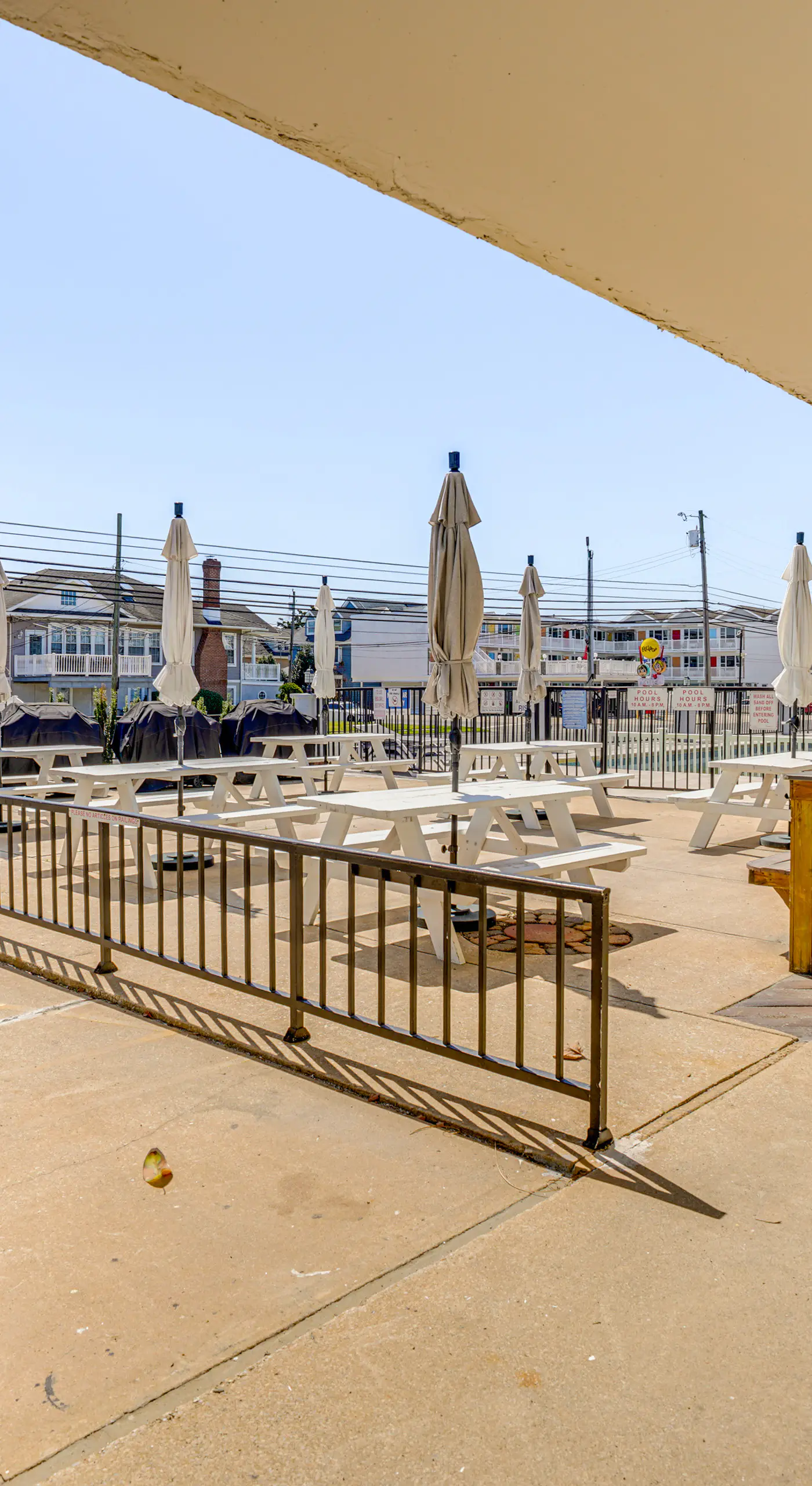 Walk to Beach: North Wildwood Condo w/ Pool Access