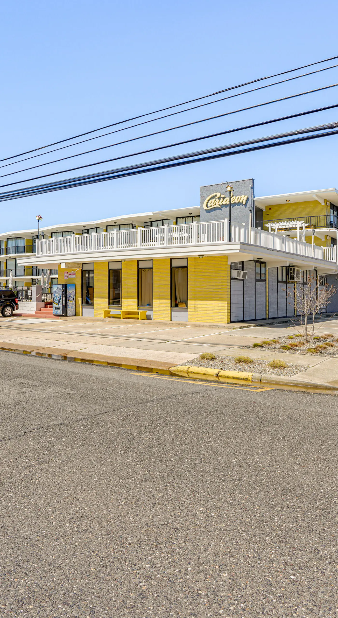 Walk to Beach: North Wildwood Condo w/ Pool Access