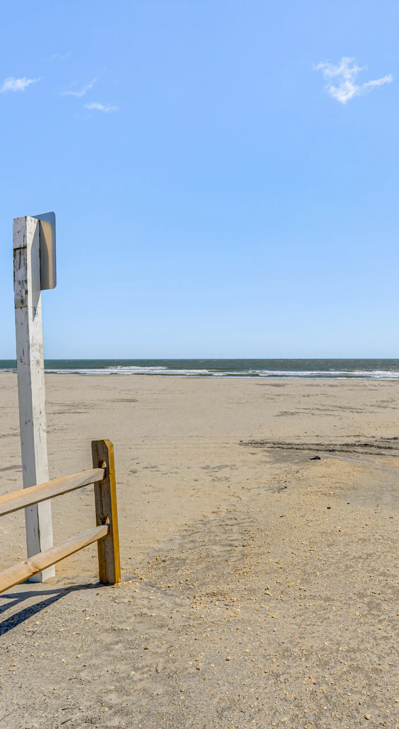 Walk to Beach: North Wildwood Condo w/ Pool Access