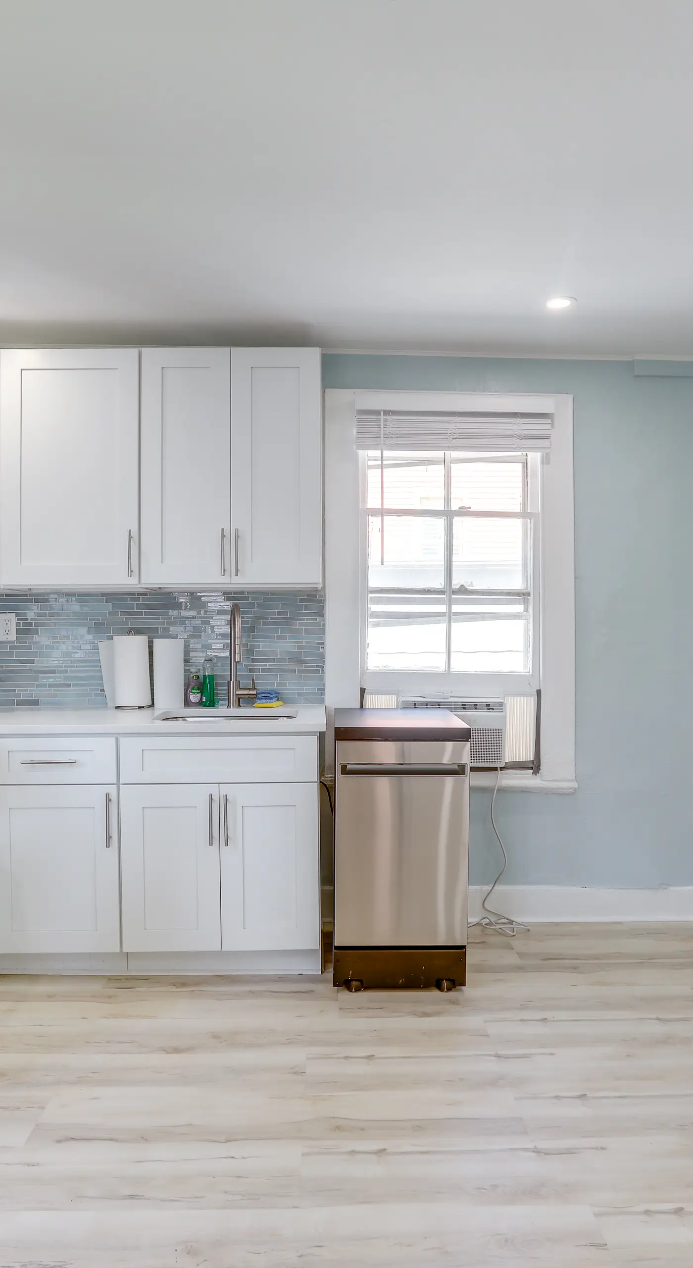 2 Blocks to Beach: Sunny Ocean Grove Apartment