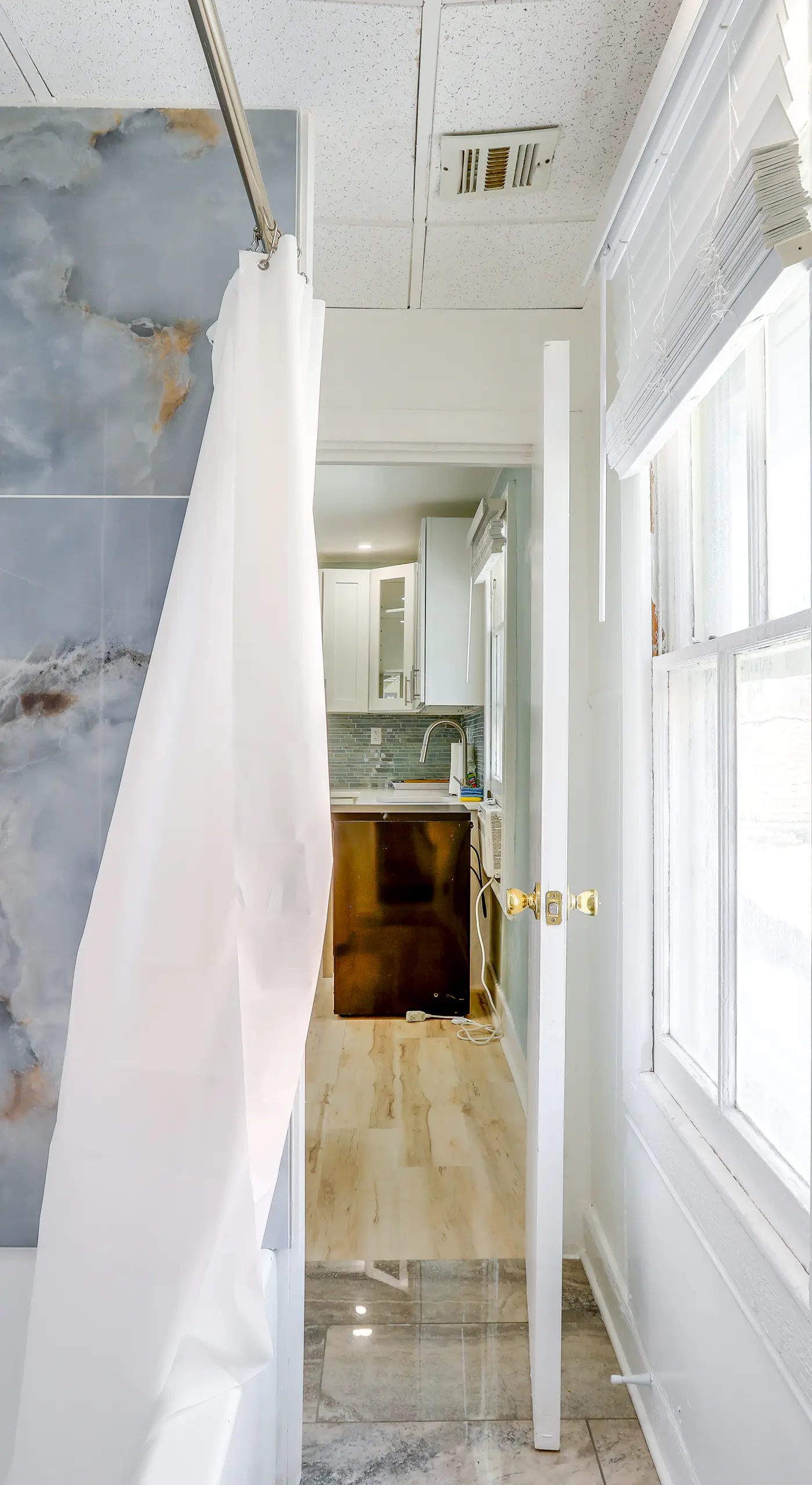 2 Blocks to Beach: Sunny Ocean Grove Apartment