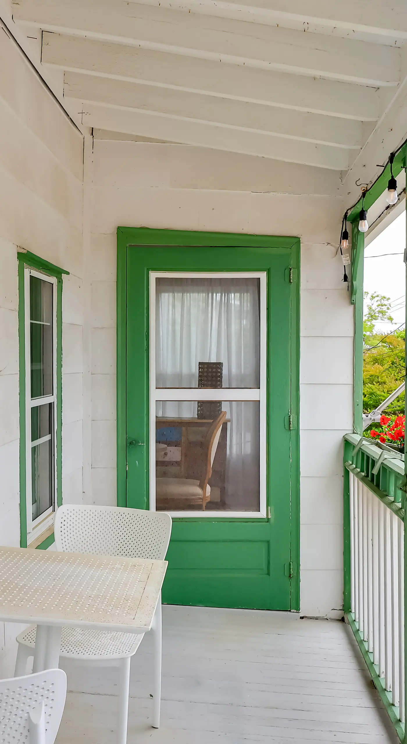 5 Blocks to Beach: Apt w/ Balcony in Ocean Grove!