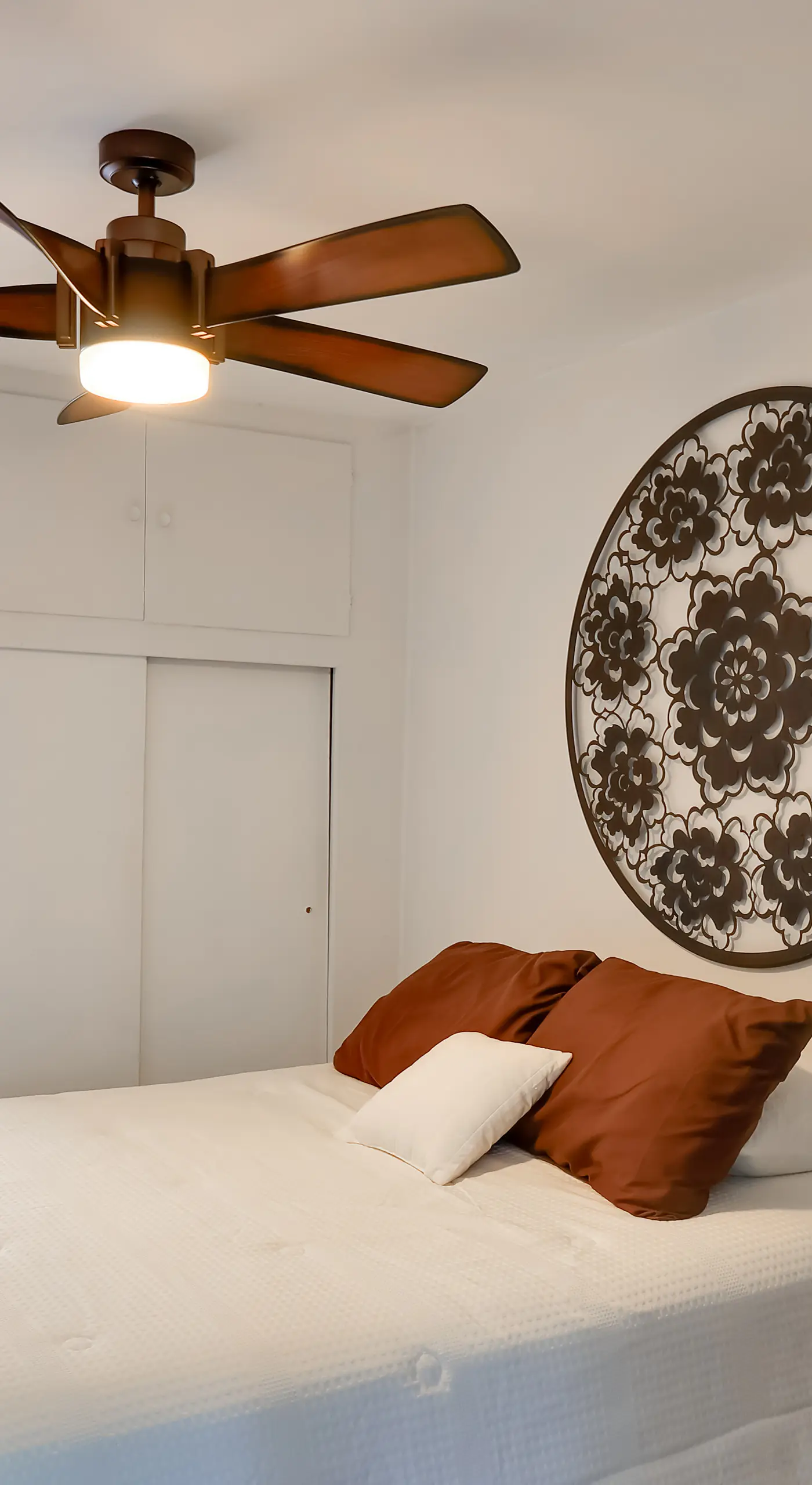 5 Blocks to Beach: Apt w/ Balcony in Ocean Grove!