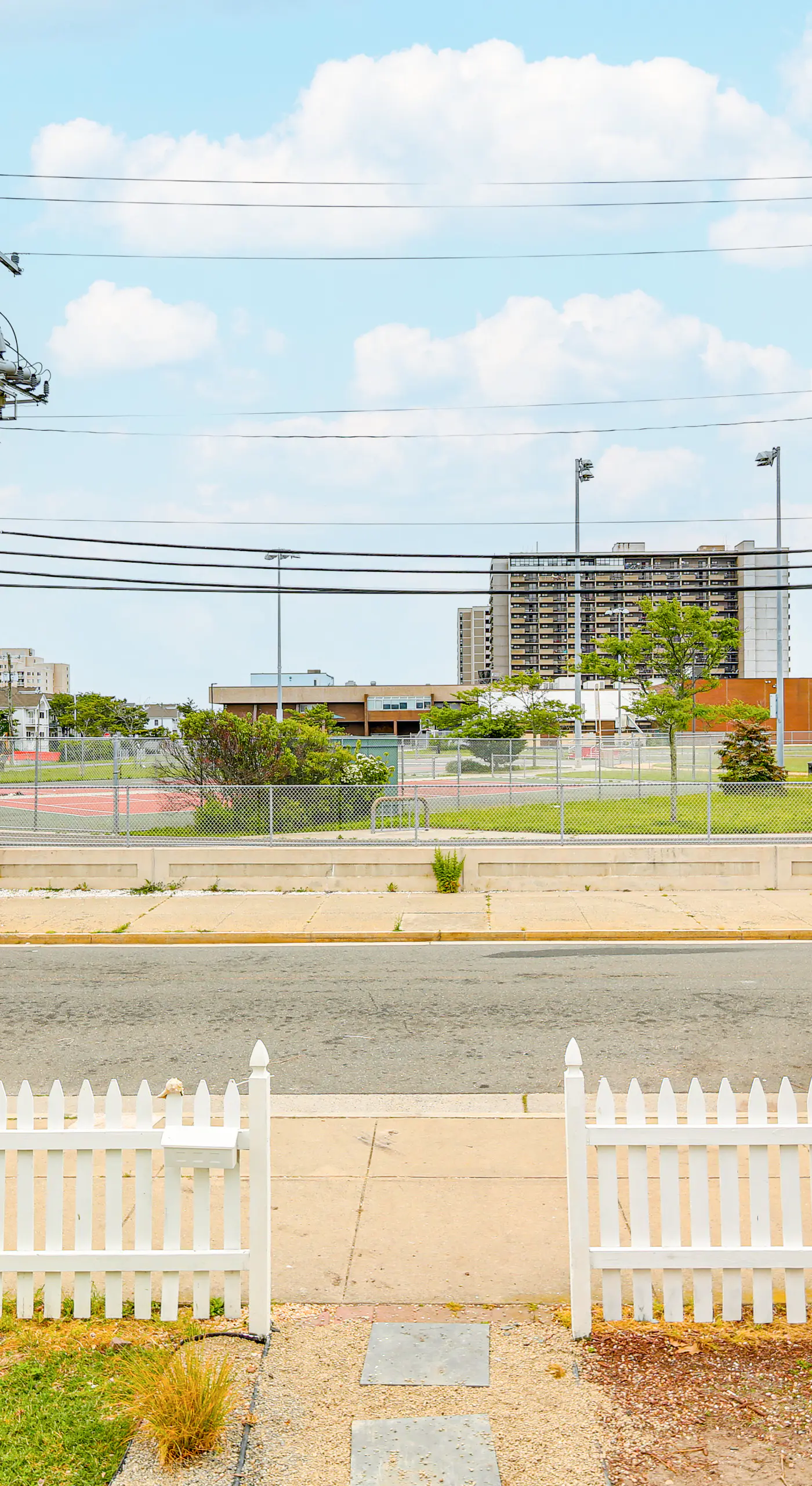Luxe & Cozy Gem: Walk to Beach & Boardwalk - Bikes