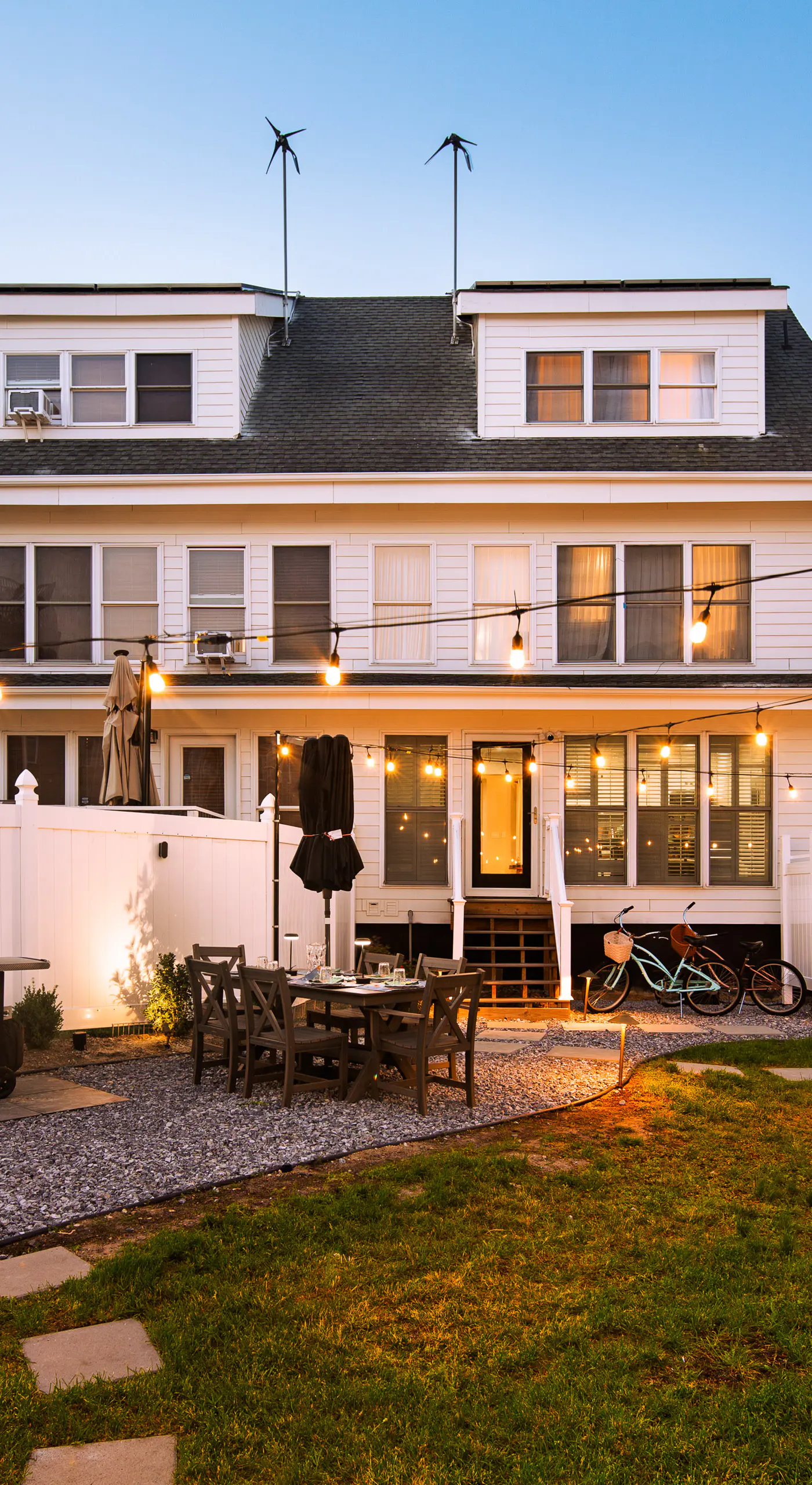 Luxe & Cozy Gem: Walk to Beach & Boardwalk - Bikes