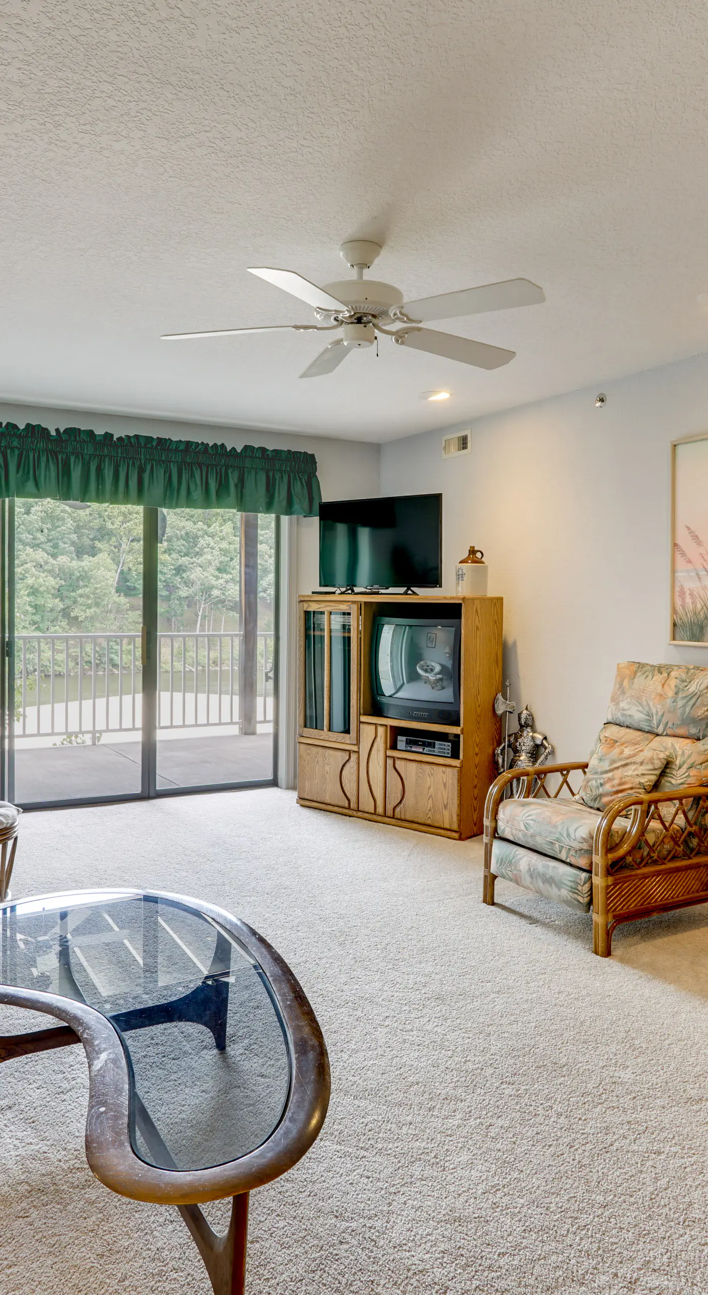 Tranquil Osage Beach Condo w/ Waterfront Decks!