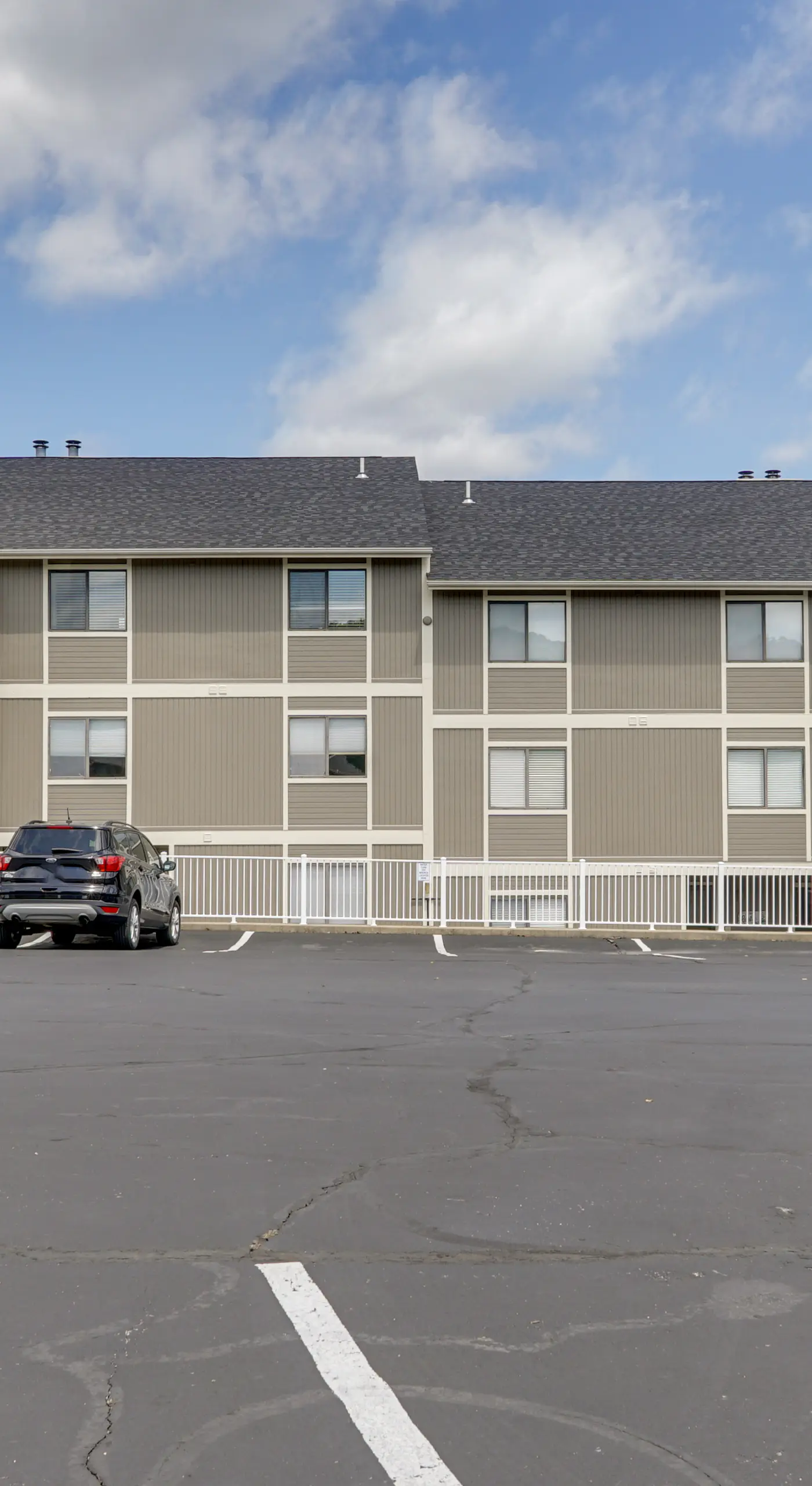 Tranquil Osage Beach Condo w/ Waterfront Decks!