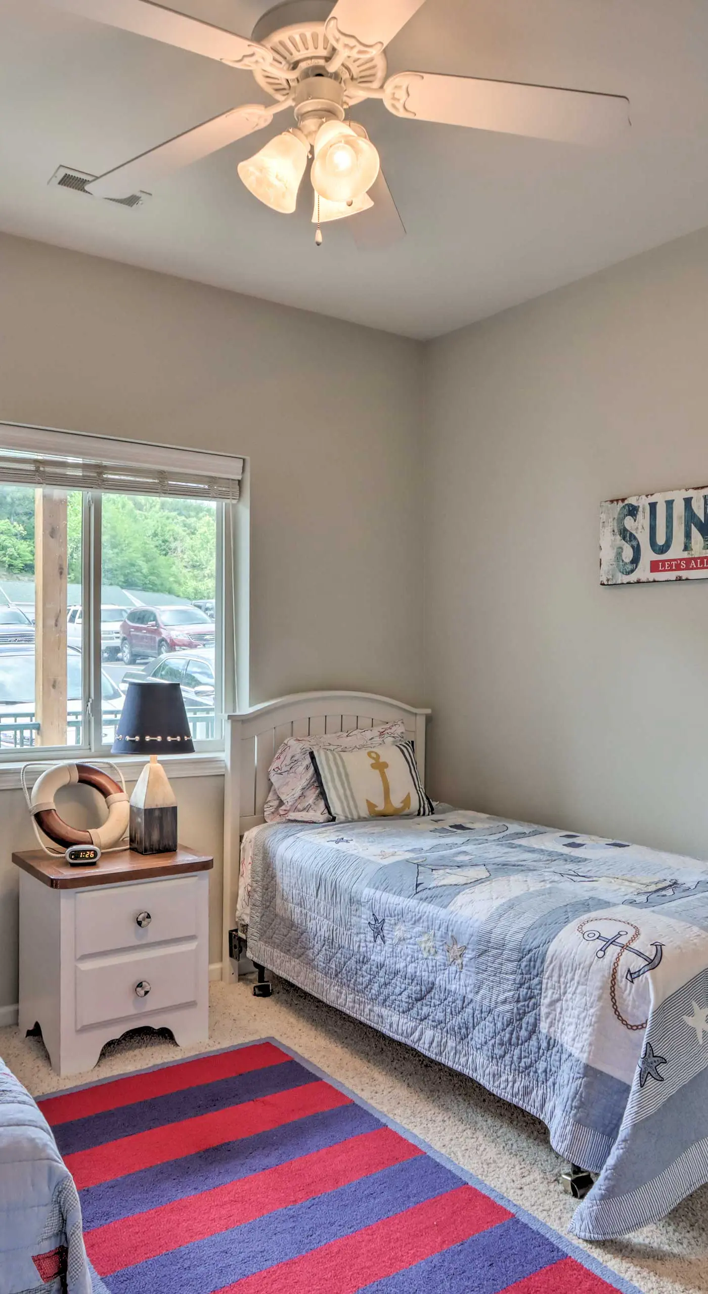 Balcony & Seasonal Pool: Lakefront Ozark Condo