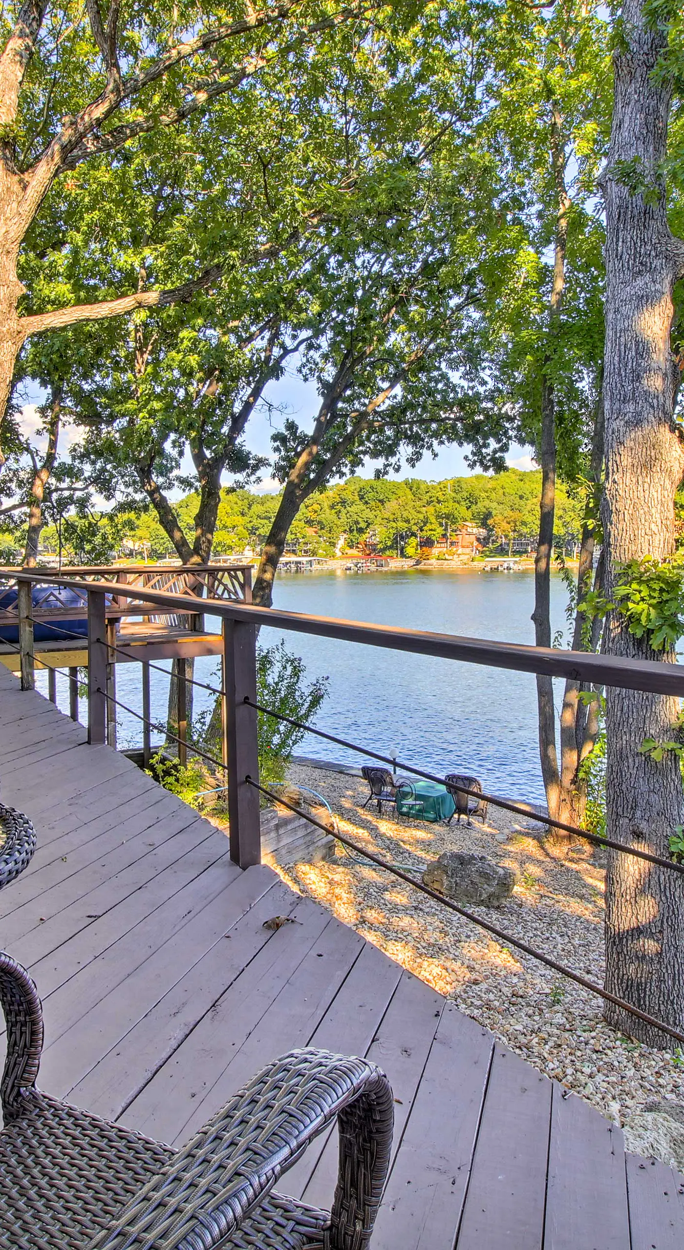 Sunrise Beach Waterfront Estate Great for Families