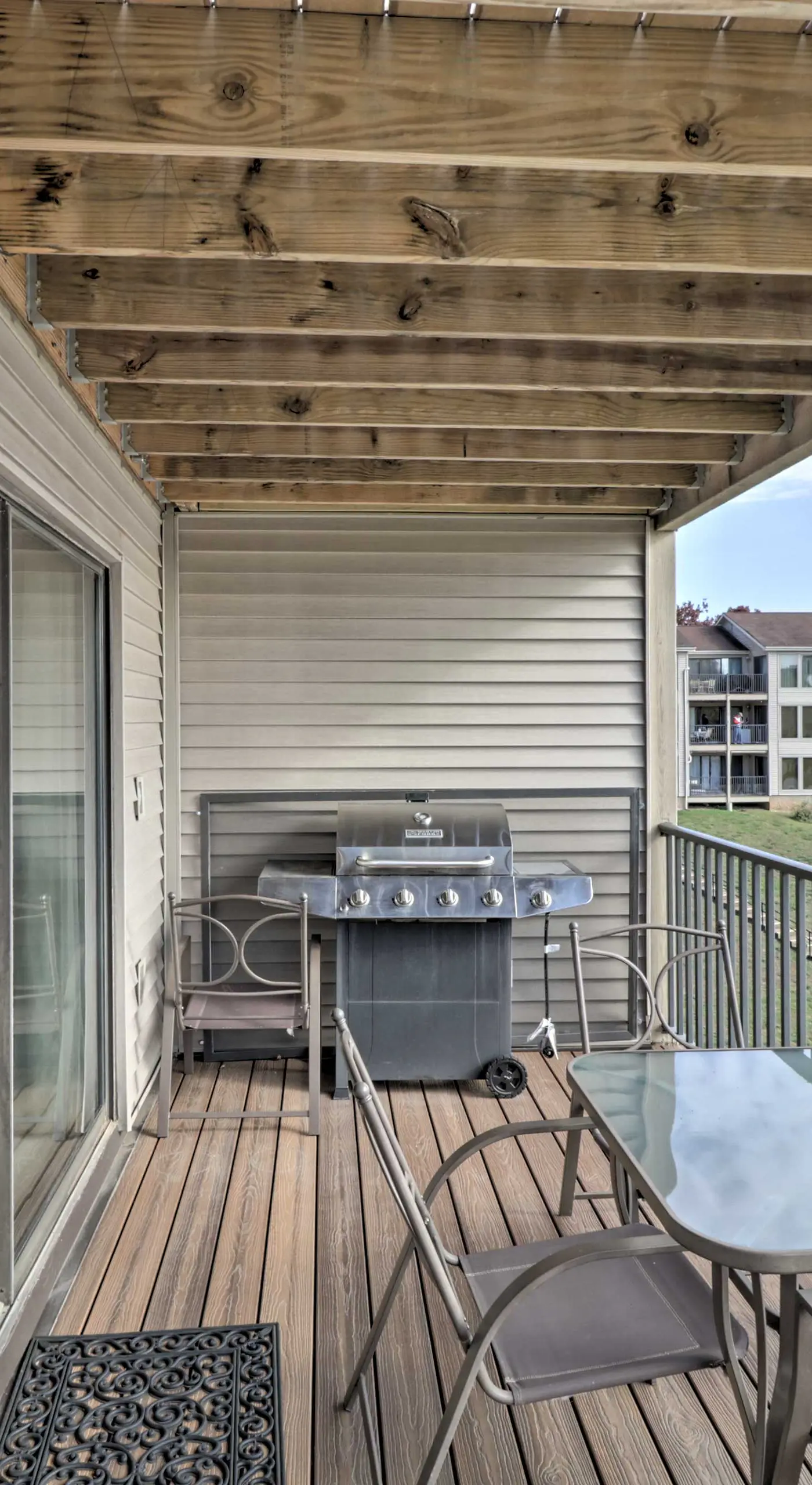 Pool + Fishing Docks: Couple's Lake Ozark Condo