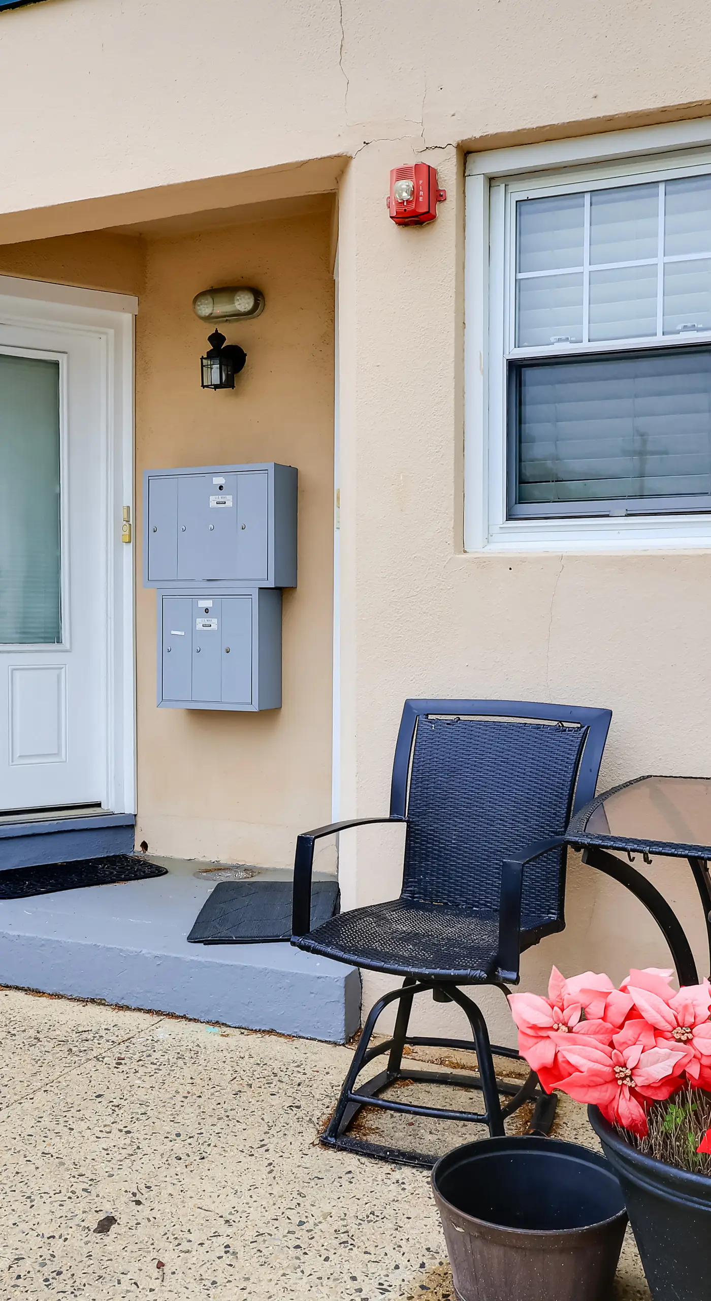 Walk to Downtown & Beach: Ocean Grove Apartment!