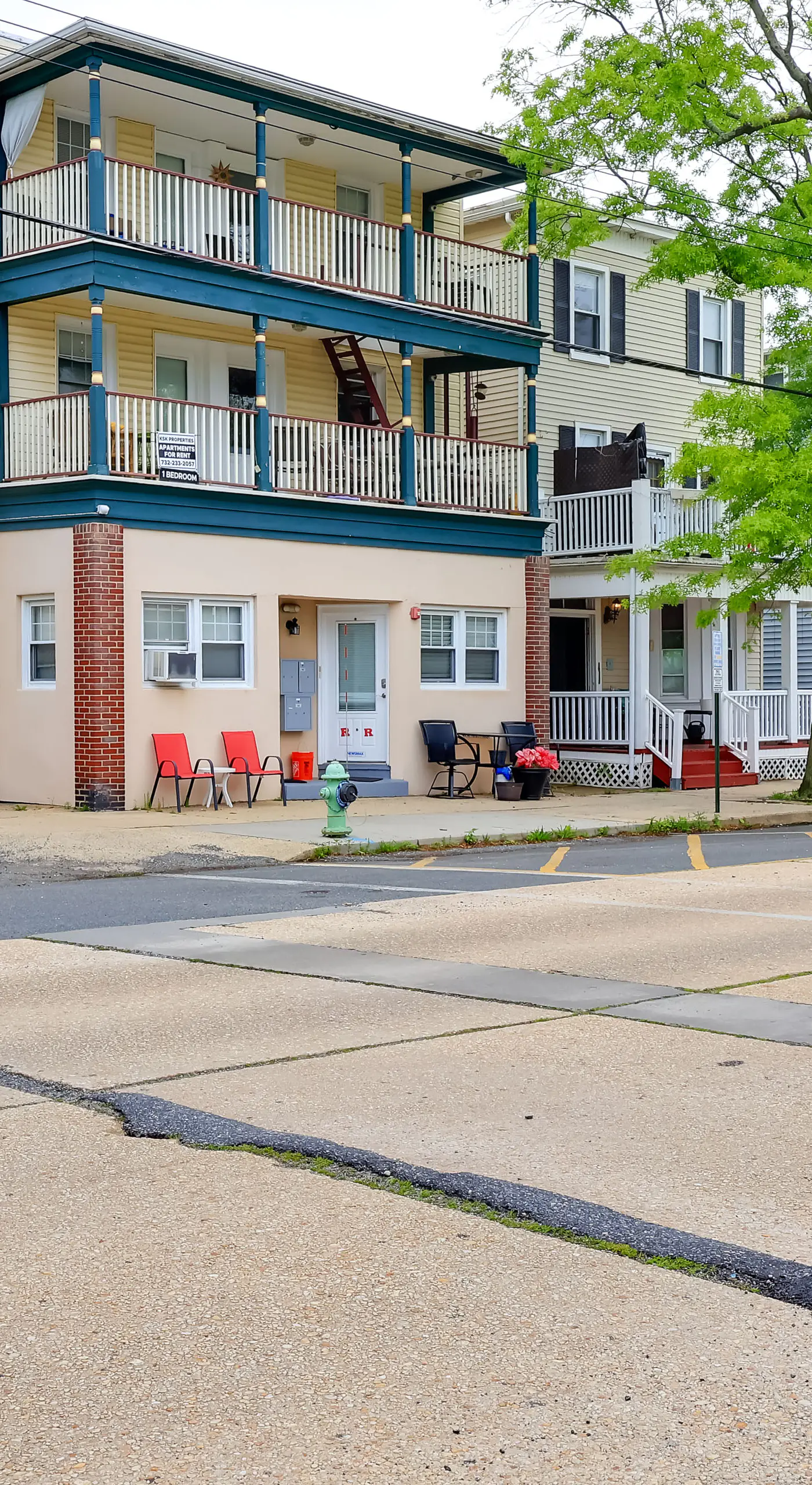 Walk to Downtown & Beach: Ocean Grove Apartment!