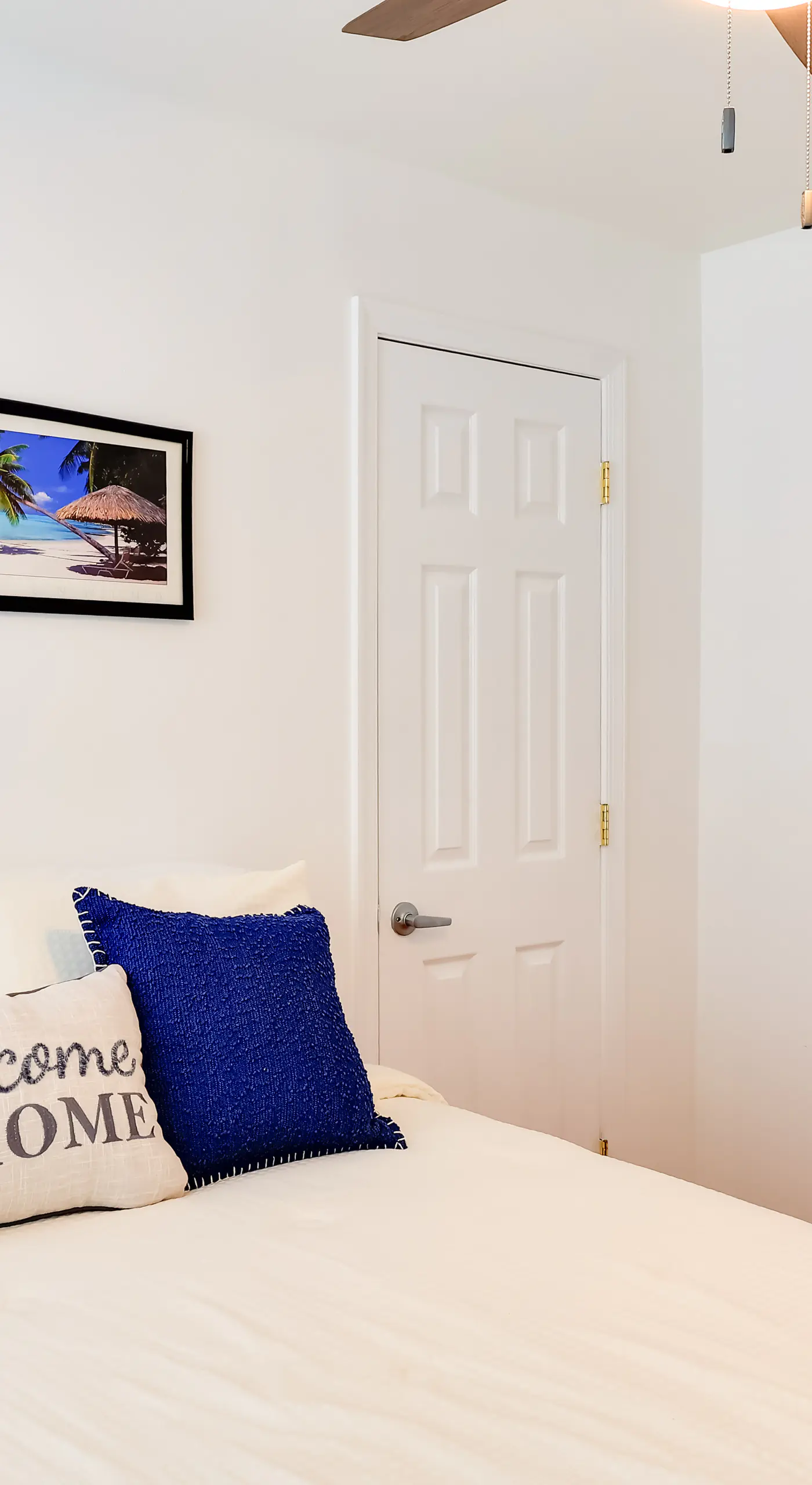 Walk to Downtown & Beach: Ocean Grove Apartment!