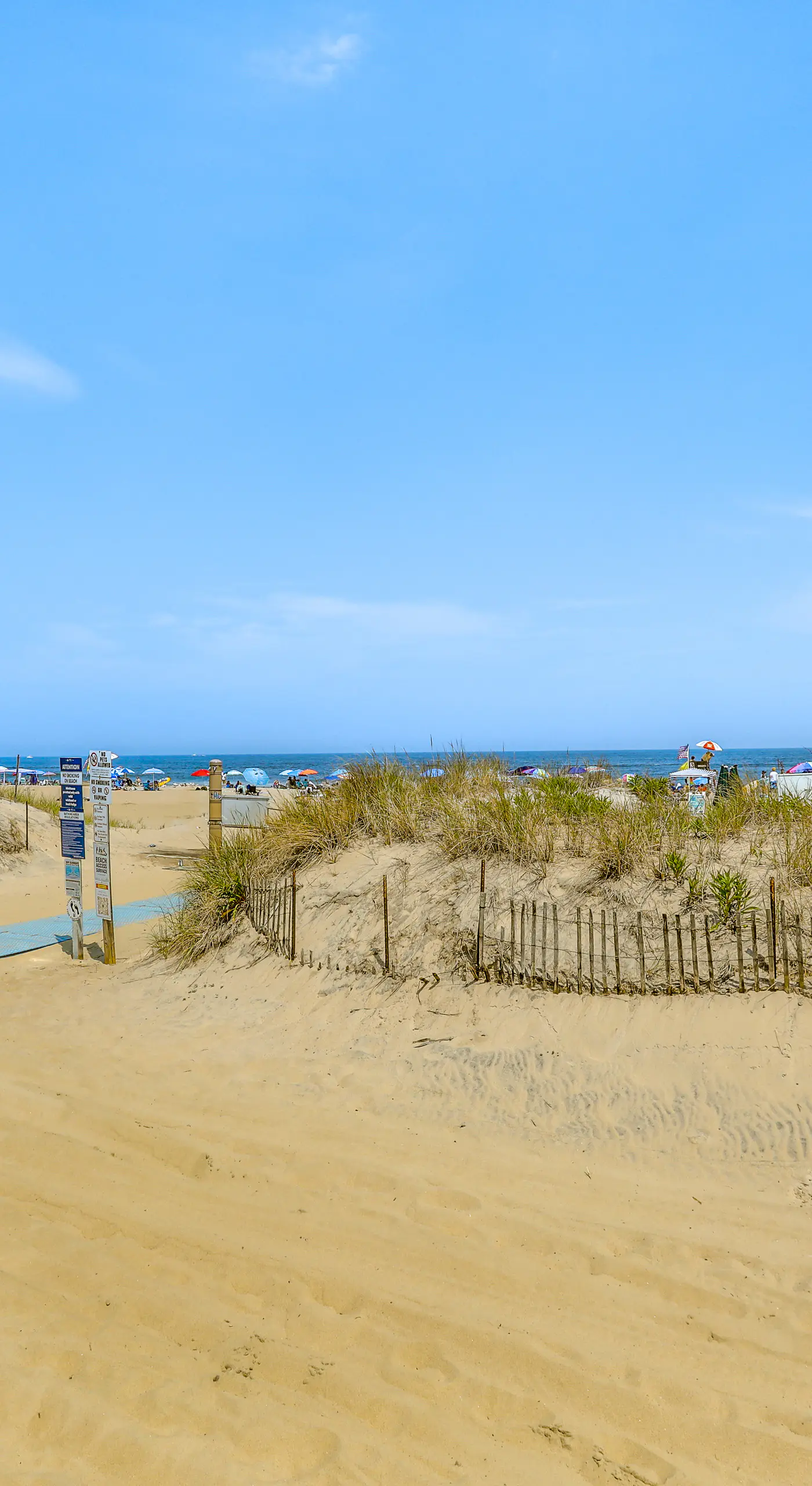 Stroll to Ocean Grove Boardwalk & Beach: Sleek Apt