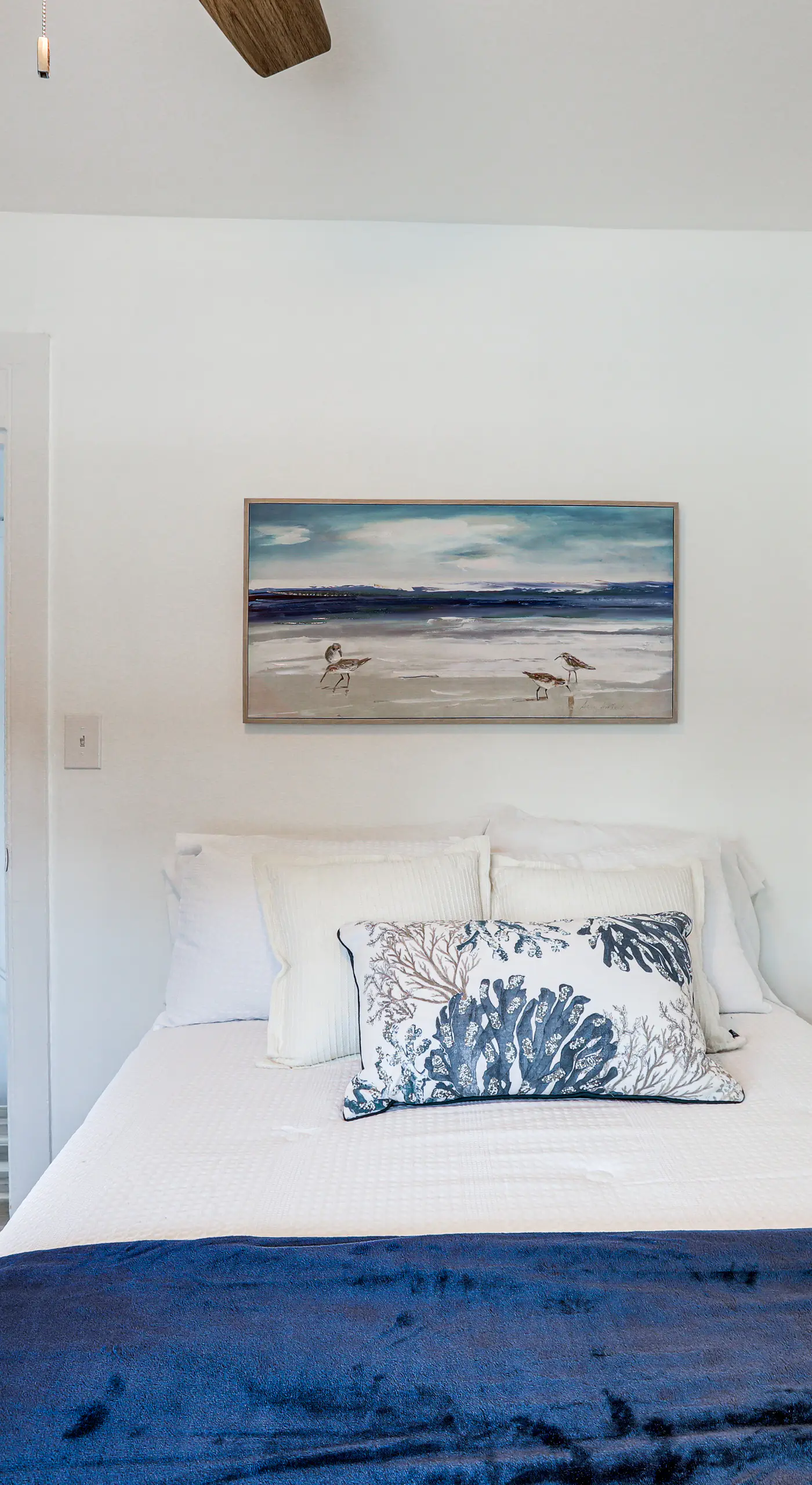 Stroll to Ocean Grove Boardwalk & Beach: Sleek Apt