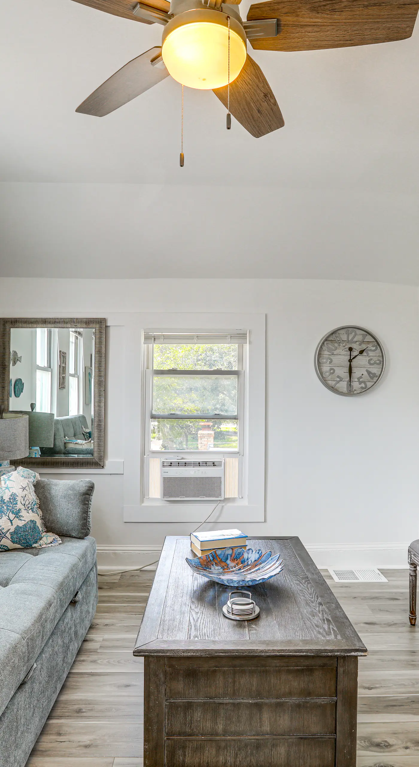 Stroll to Ocean Grove Boardwalk & Beach: Sleek Apt