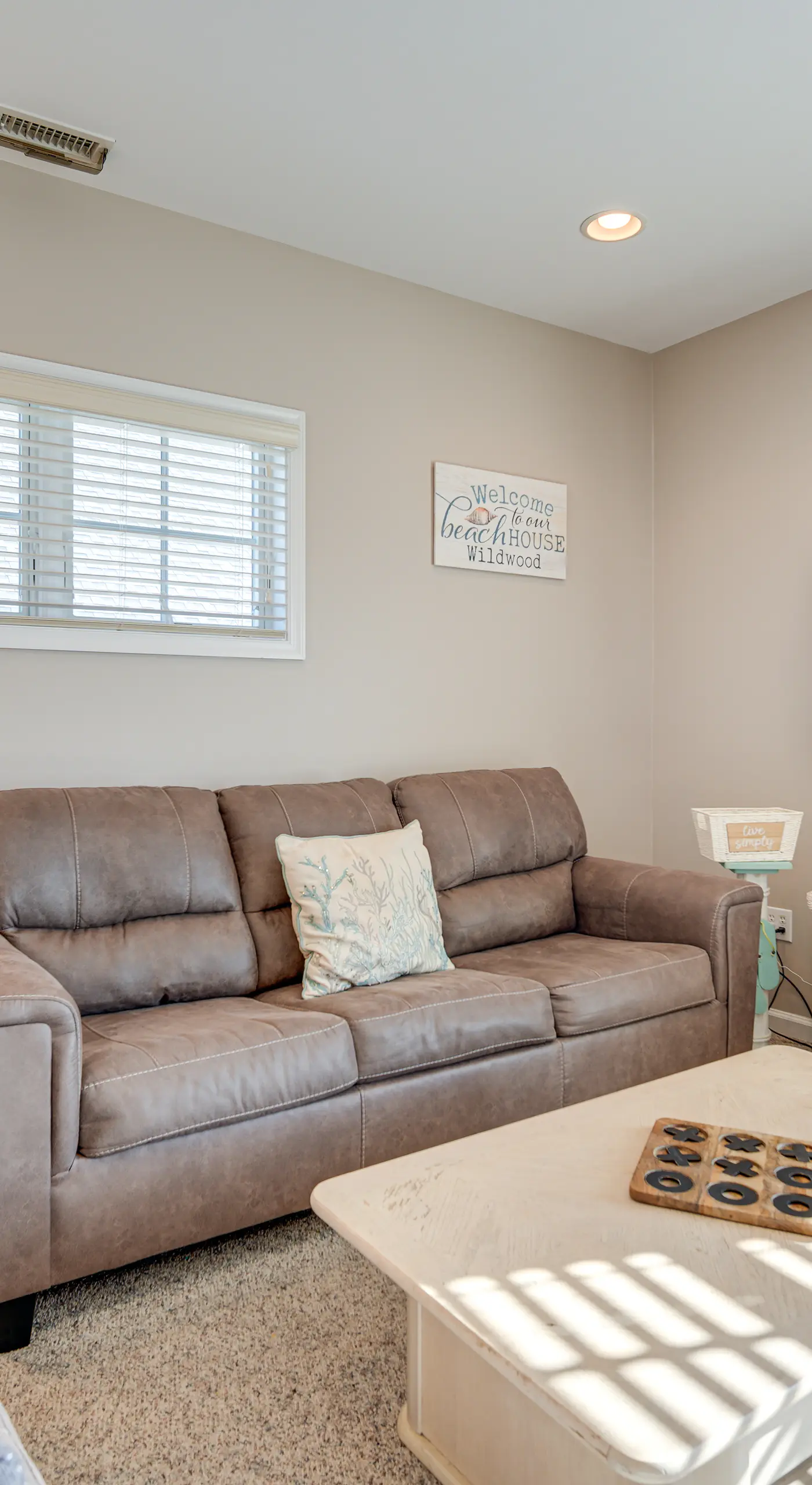 2 Blocks to Beach: Cozy Retreat in Wildwood!