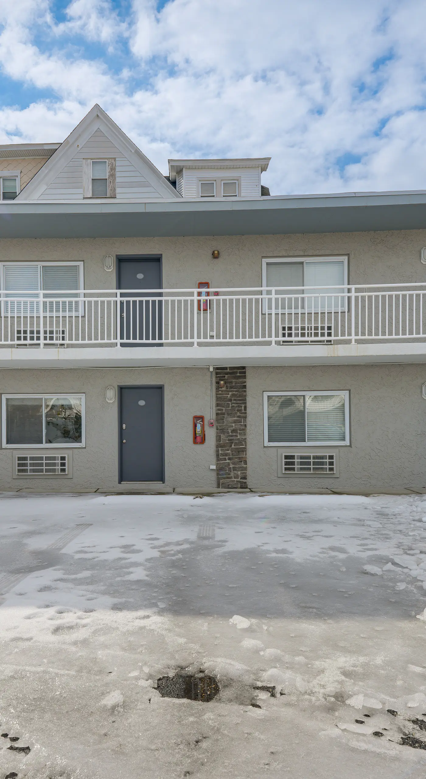 Walk to Shore! Family Haven w/ Pool in Ocean City