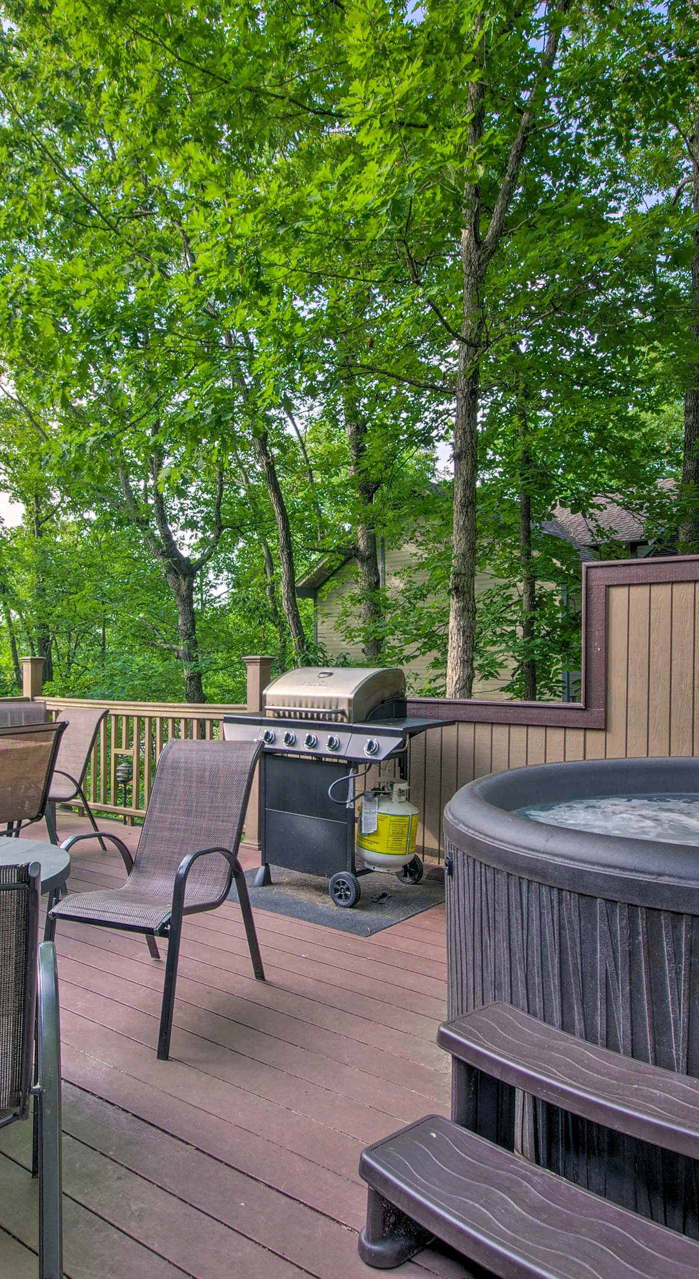 Osage Beach Home w/ Private Hot Tub: Near Lake!