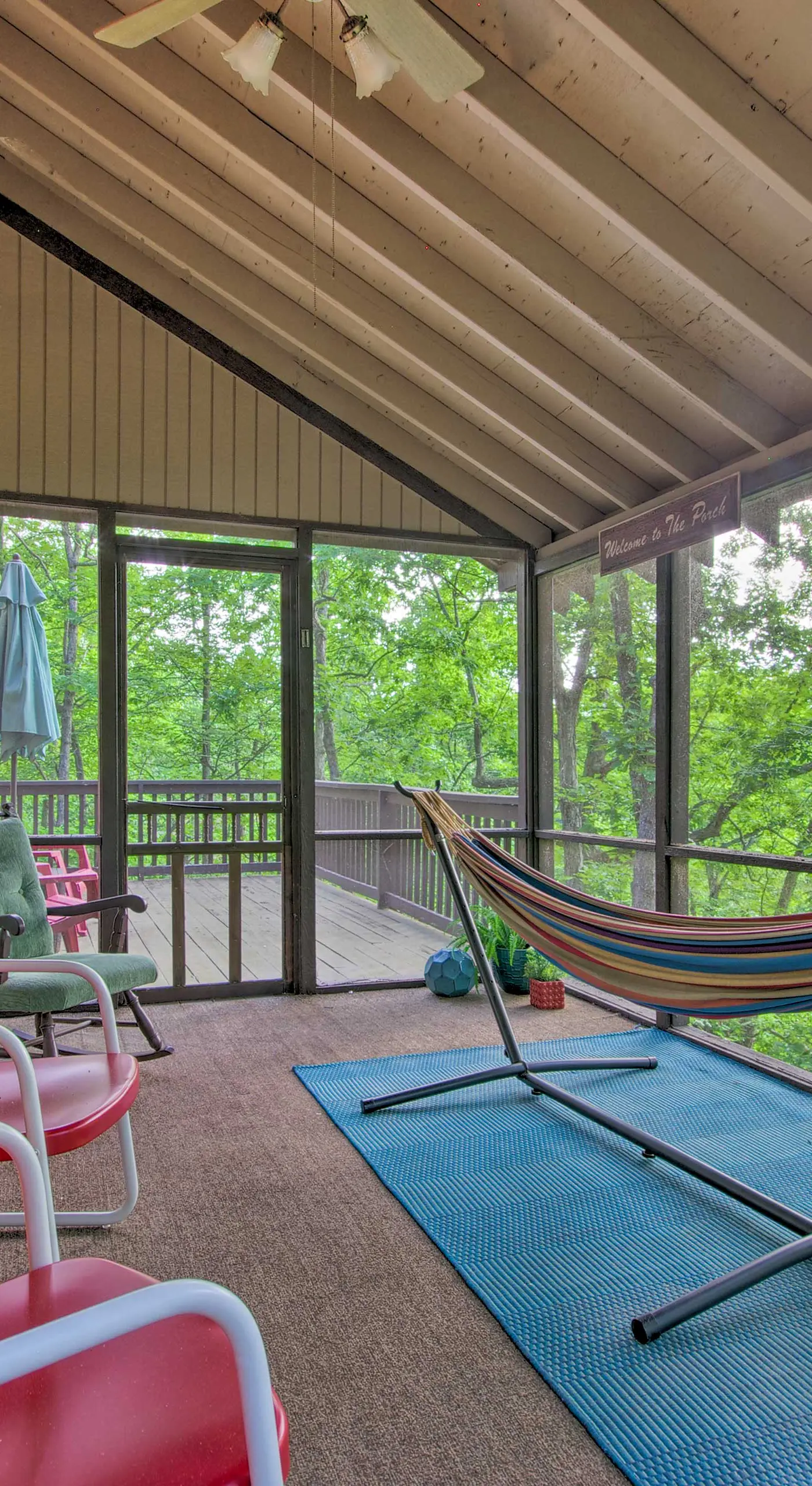 Osage Beach Home w/ Private Hot Tub: Near Lake!