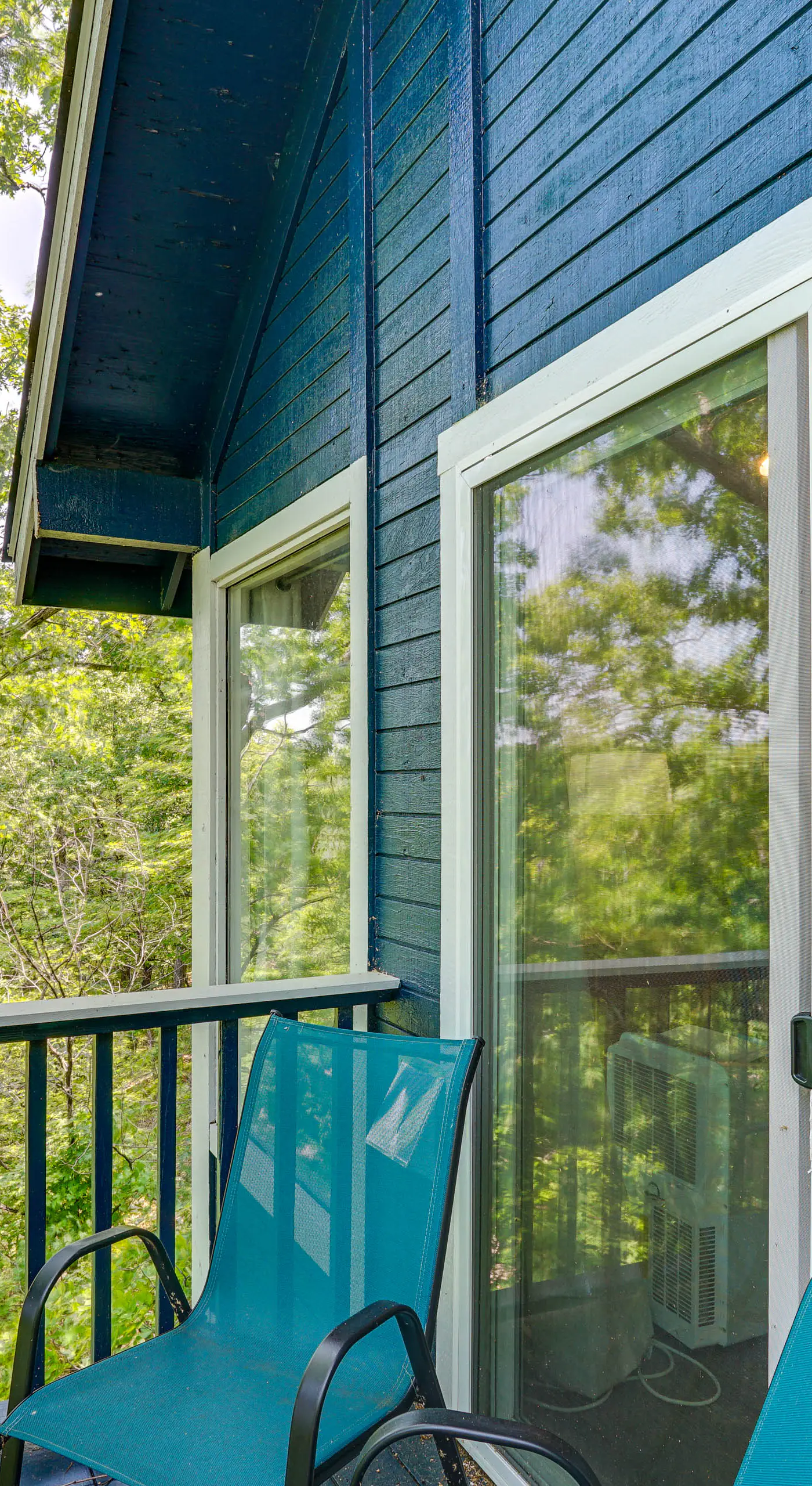 Getaway w/ Hot Tub in Margaritaville Lake Resort!