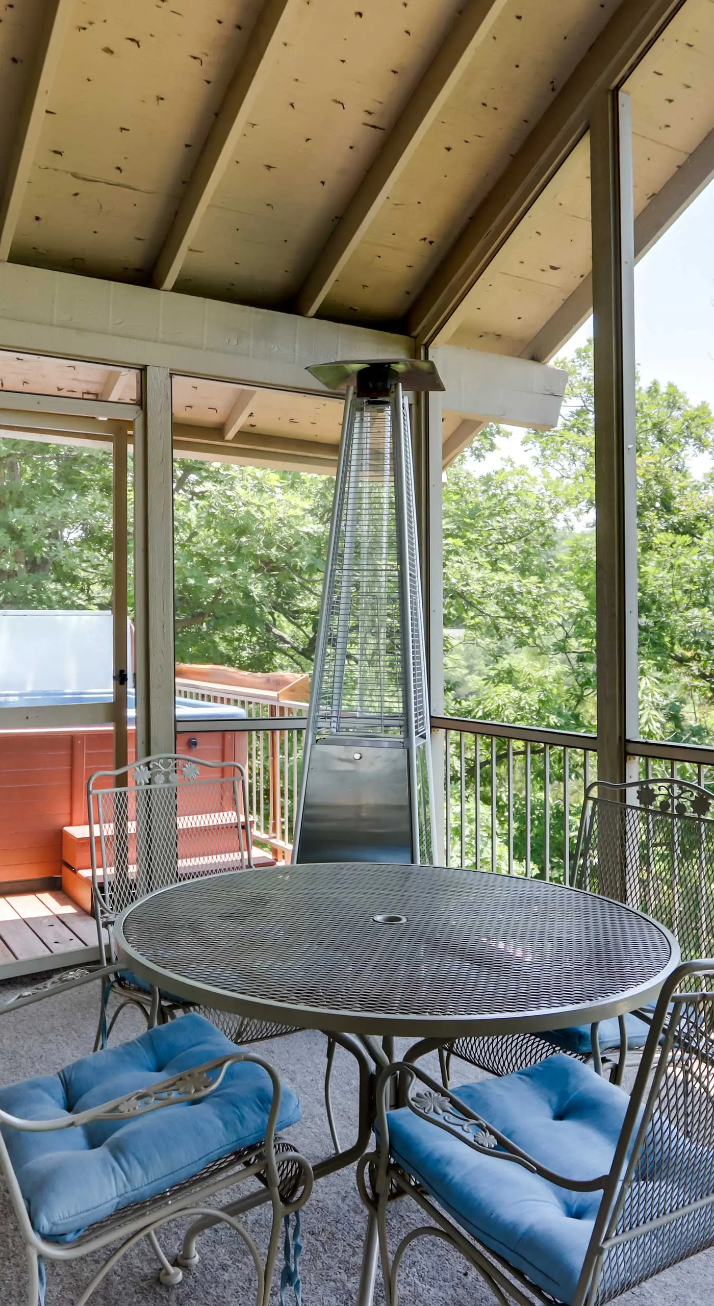 1 Mi to Margaritaville Resort! Getaway w/ Hot Tub