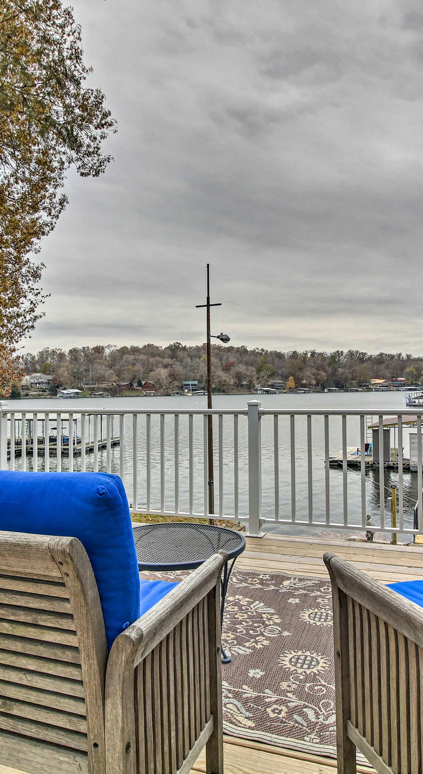 ‘Lily Pad’ Oasis w/ Dock on Lake of the Ozarks!