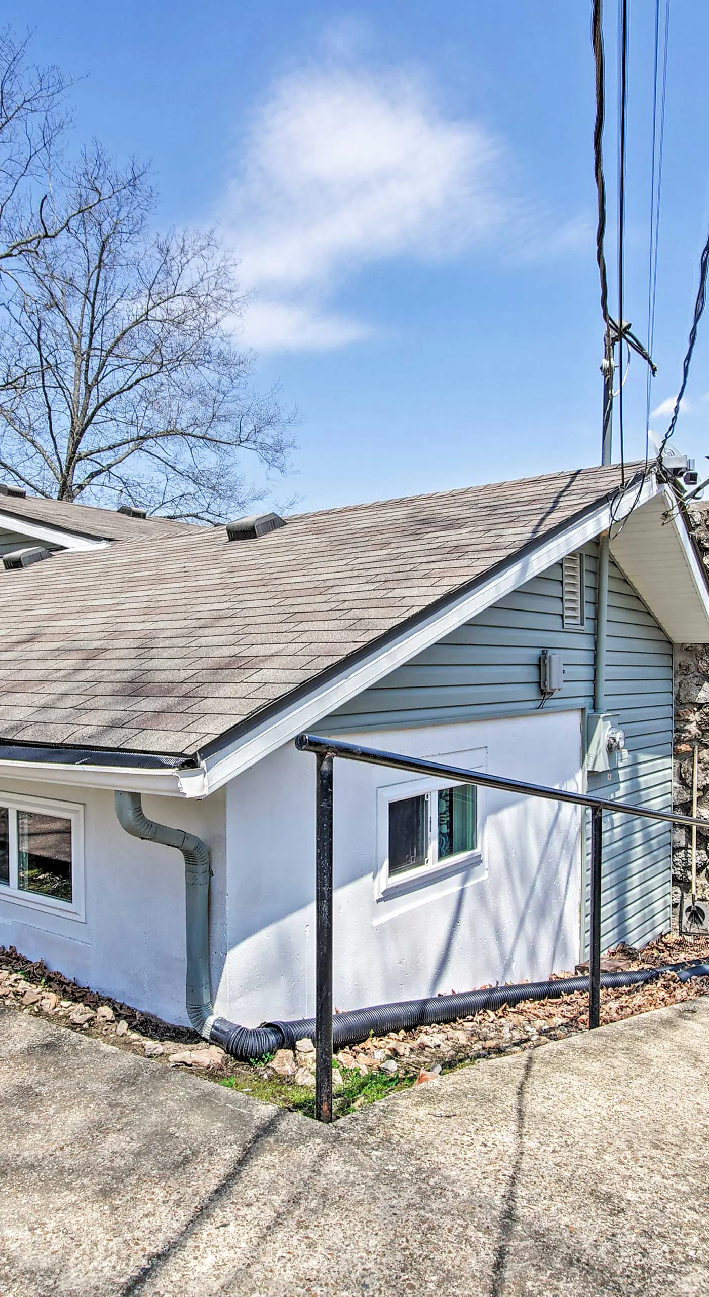 'Hiller Haus' w/ Boat Dock in Lake of the Ozarks!