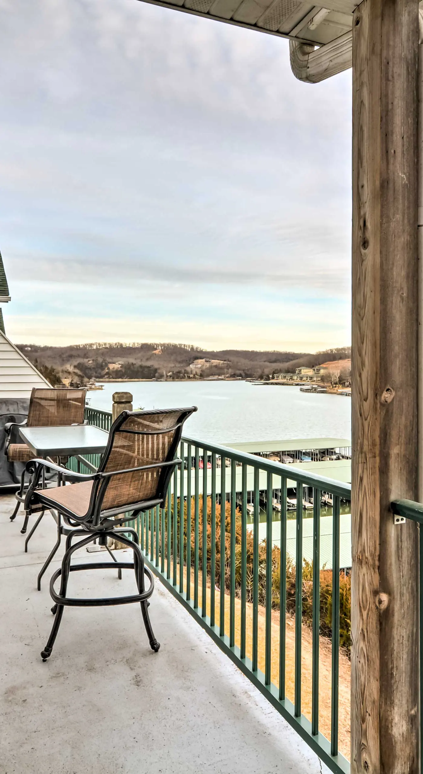 2 Pools! Group-Friendly Unit on Lake of the Ozarks