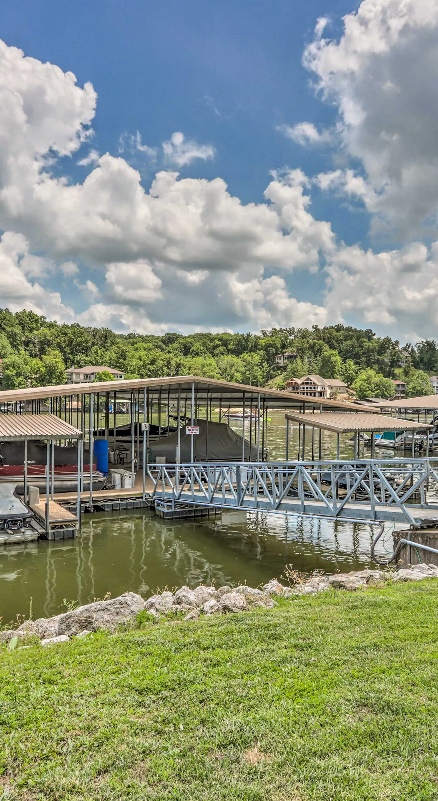 Lake & Poolside Fun! Water-View Camdenton Condo