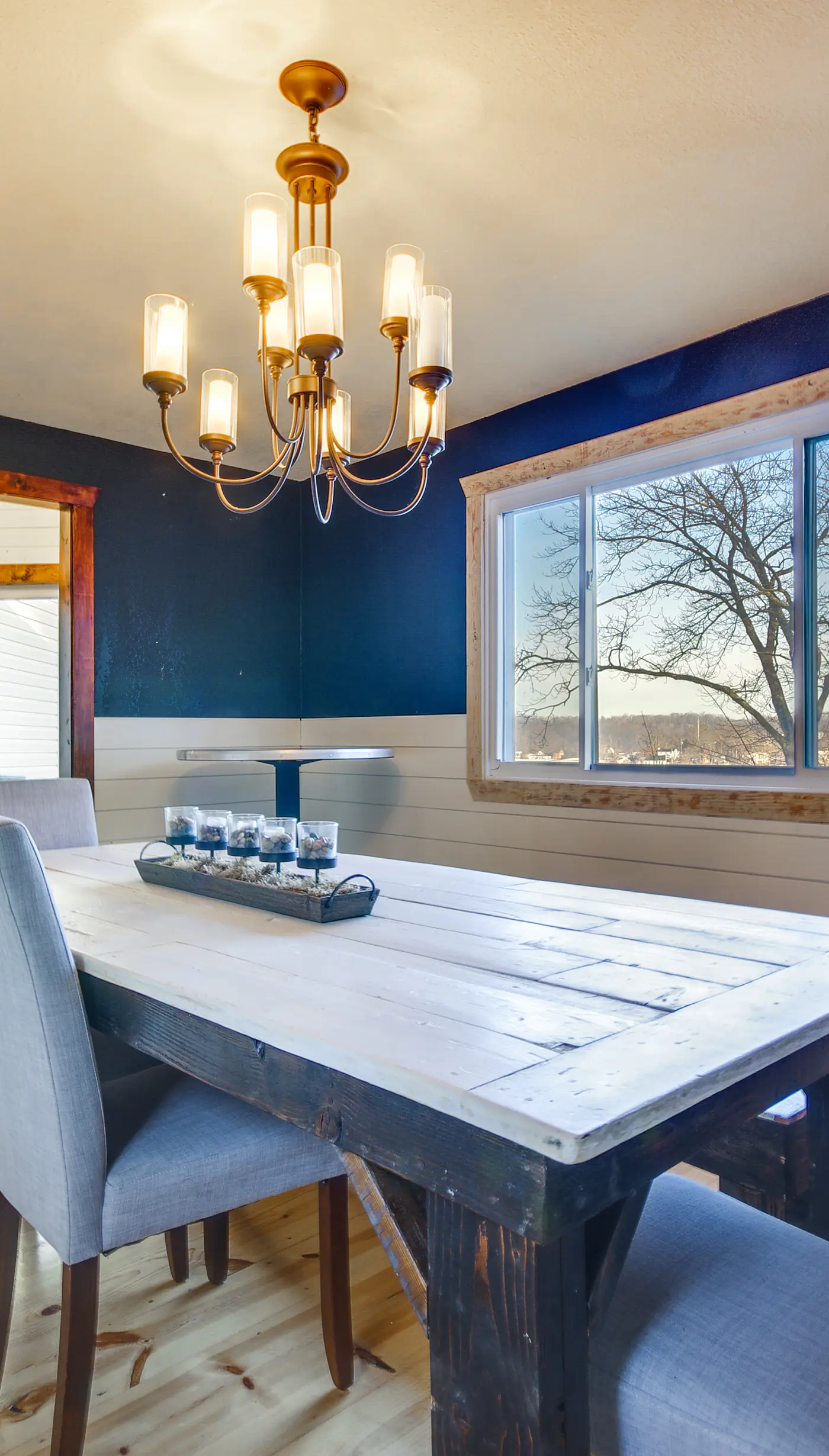 Hot Tub & Dock! Group Getaway in Lake Ozark